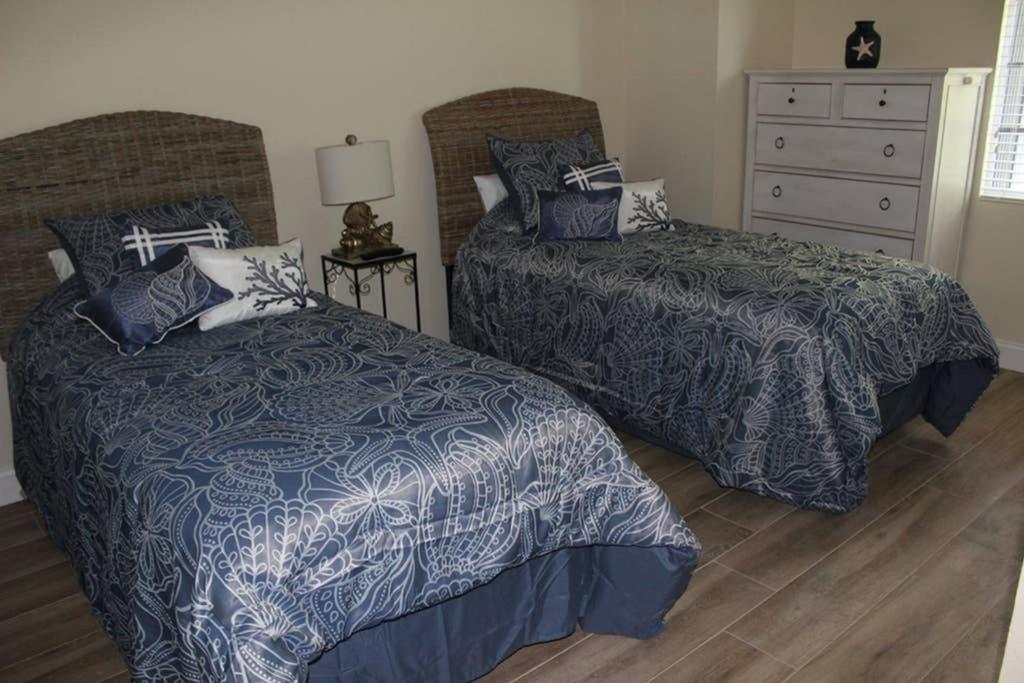 Three-Bedroom Townhouse photo 3
