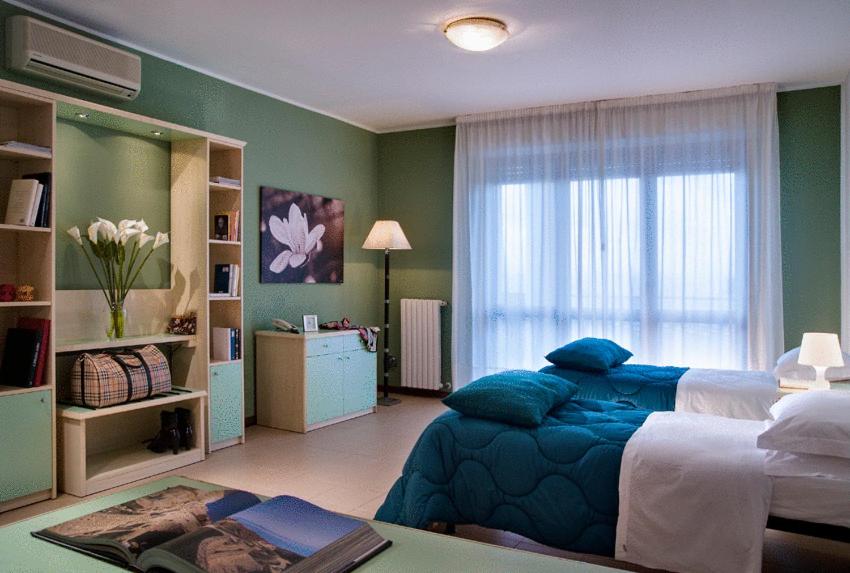 One-Bedroom Apartment (3 Adults) photo 3