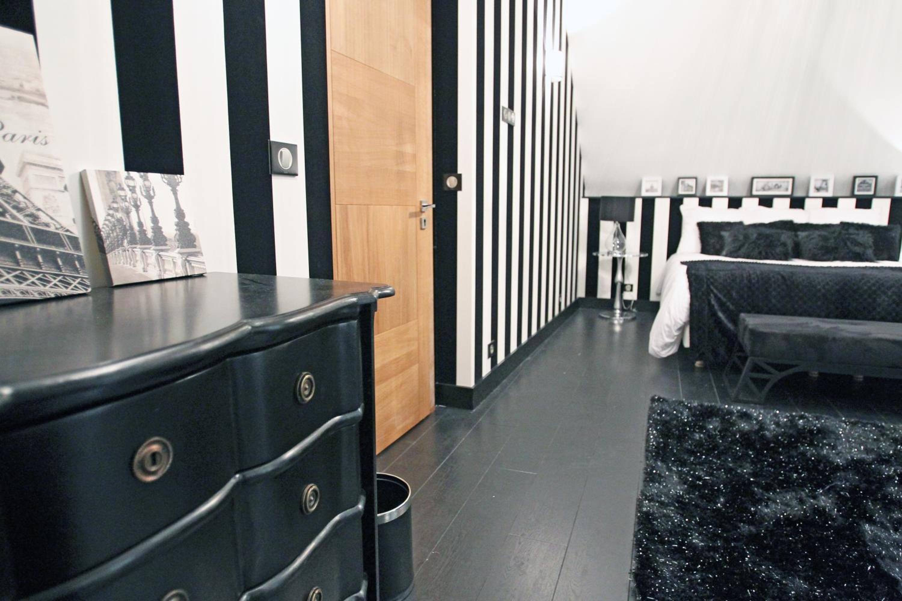 Deluxe Suite 2 - Photo 4