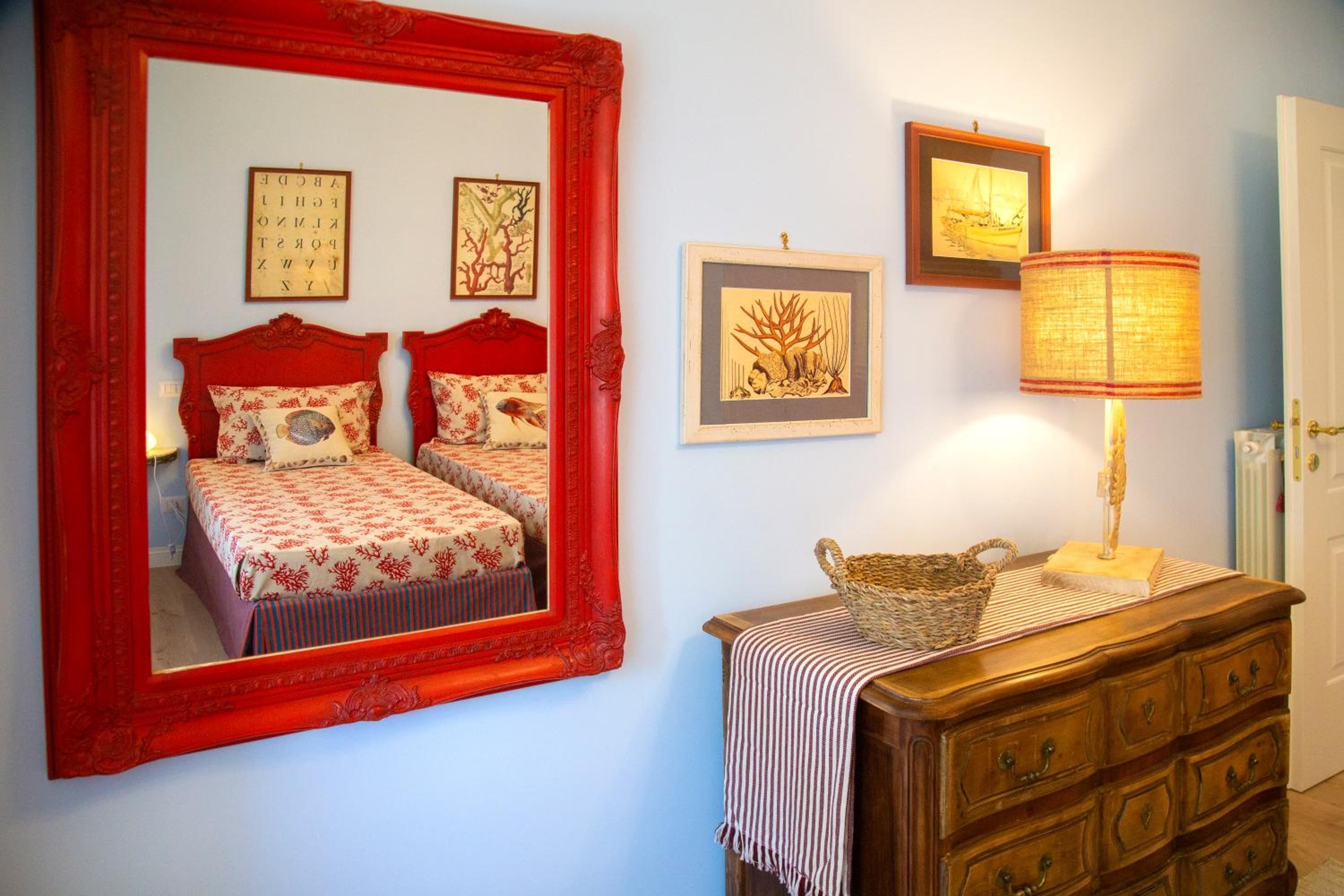 Two-Bedroom Apartment - Photo 25