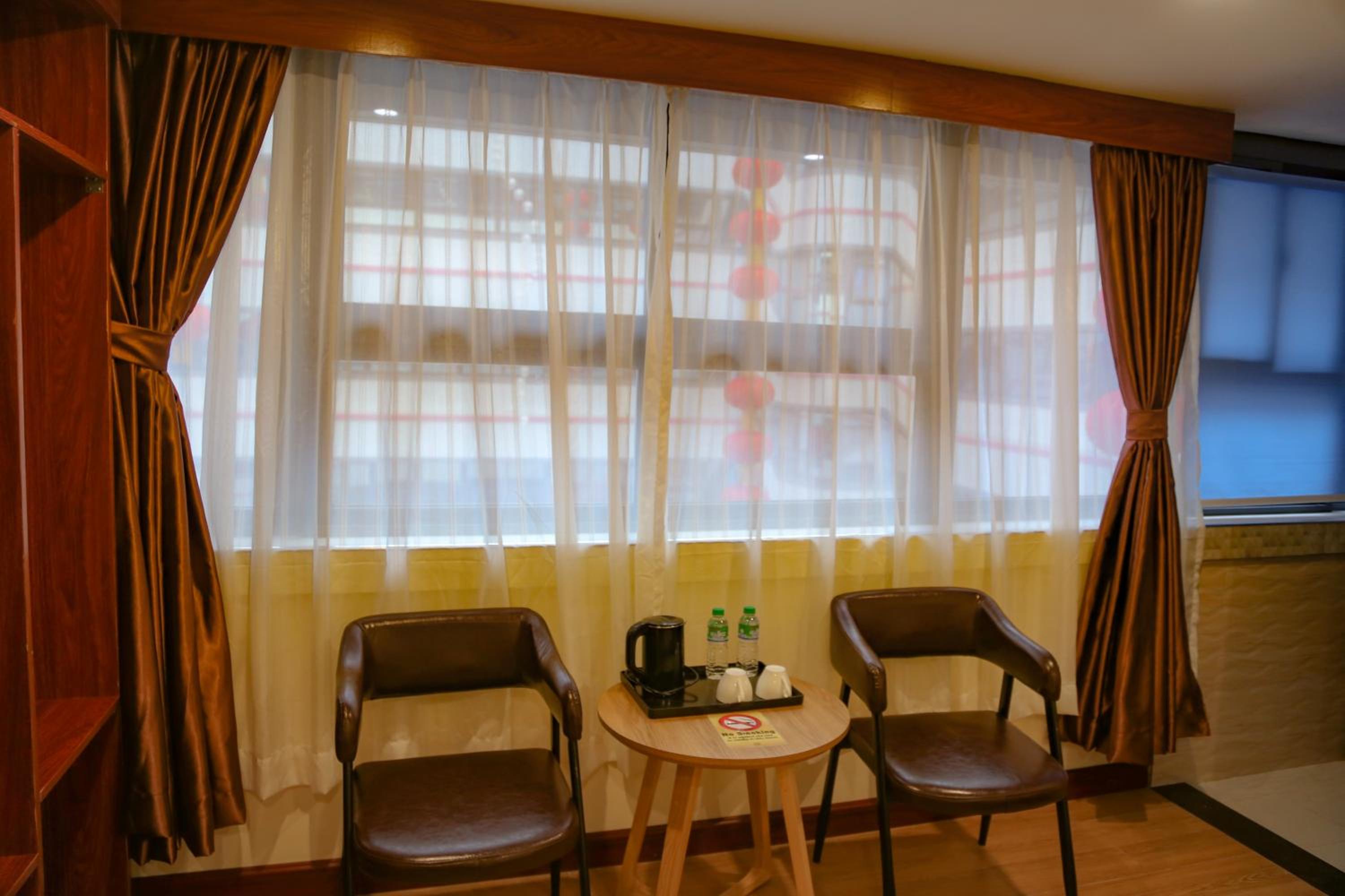 Standard Triple Room - Photo 4