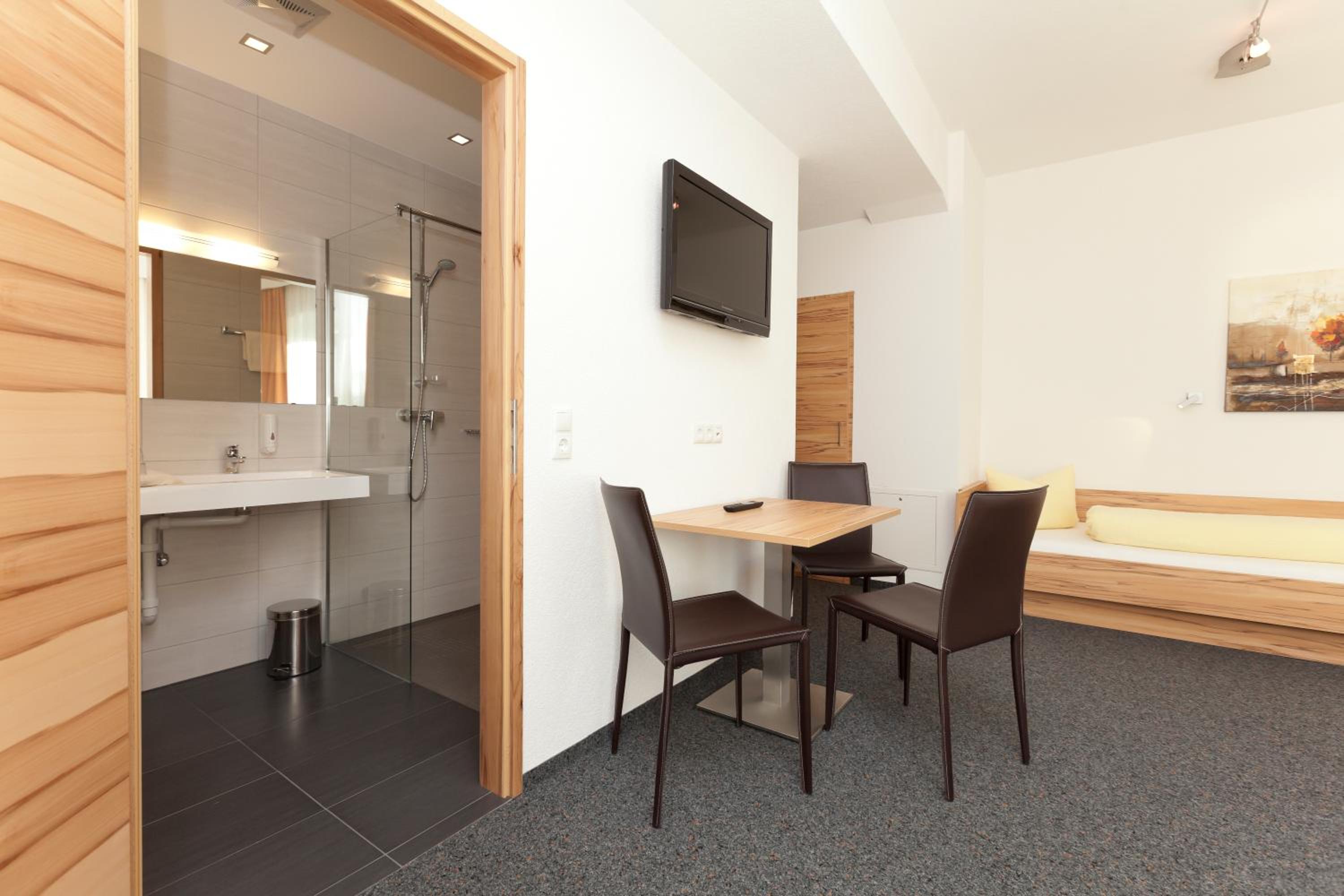 Quadruple Room photo 1