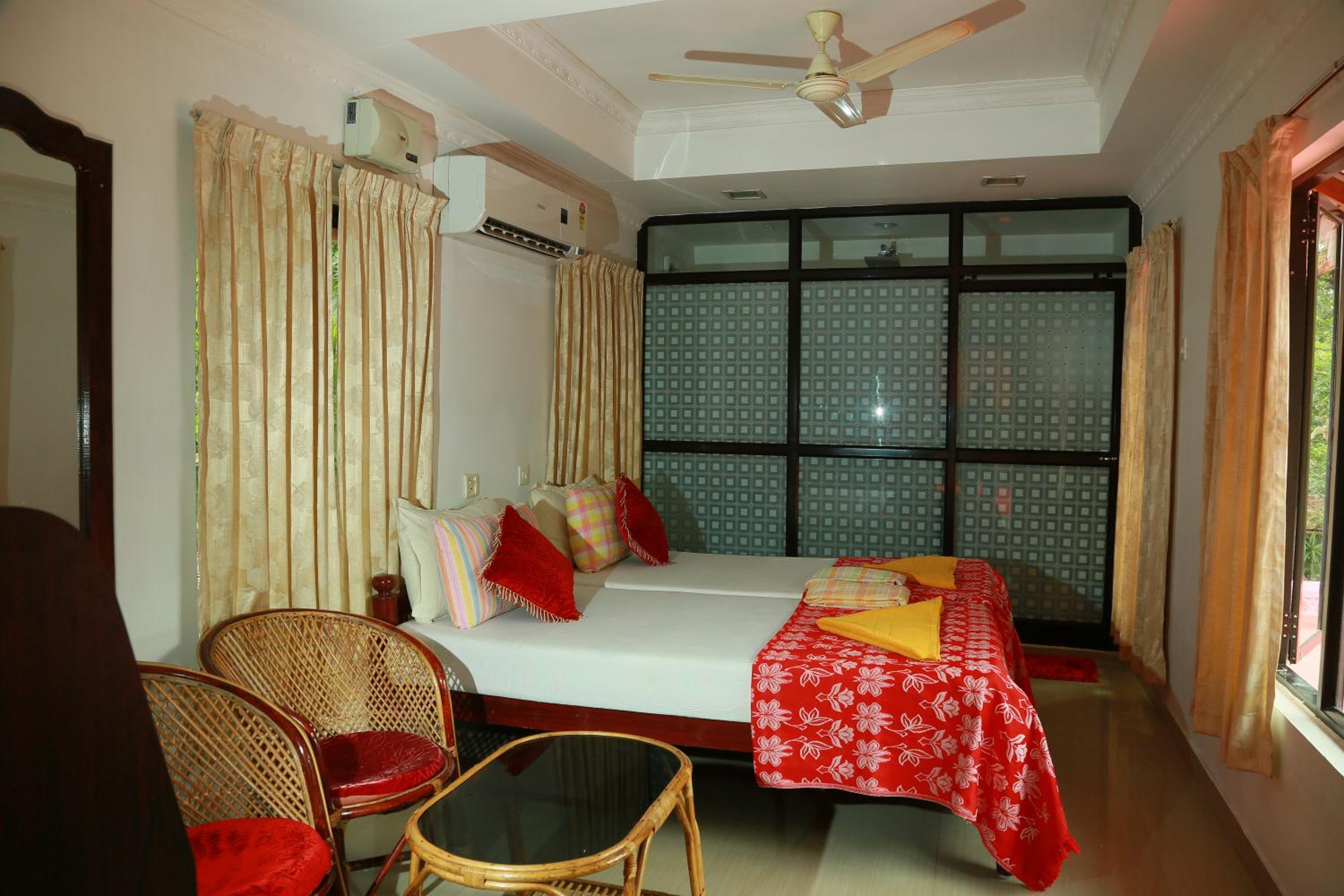 Deluxe Double Room - Photo 4