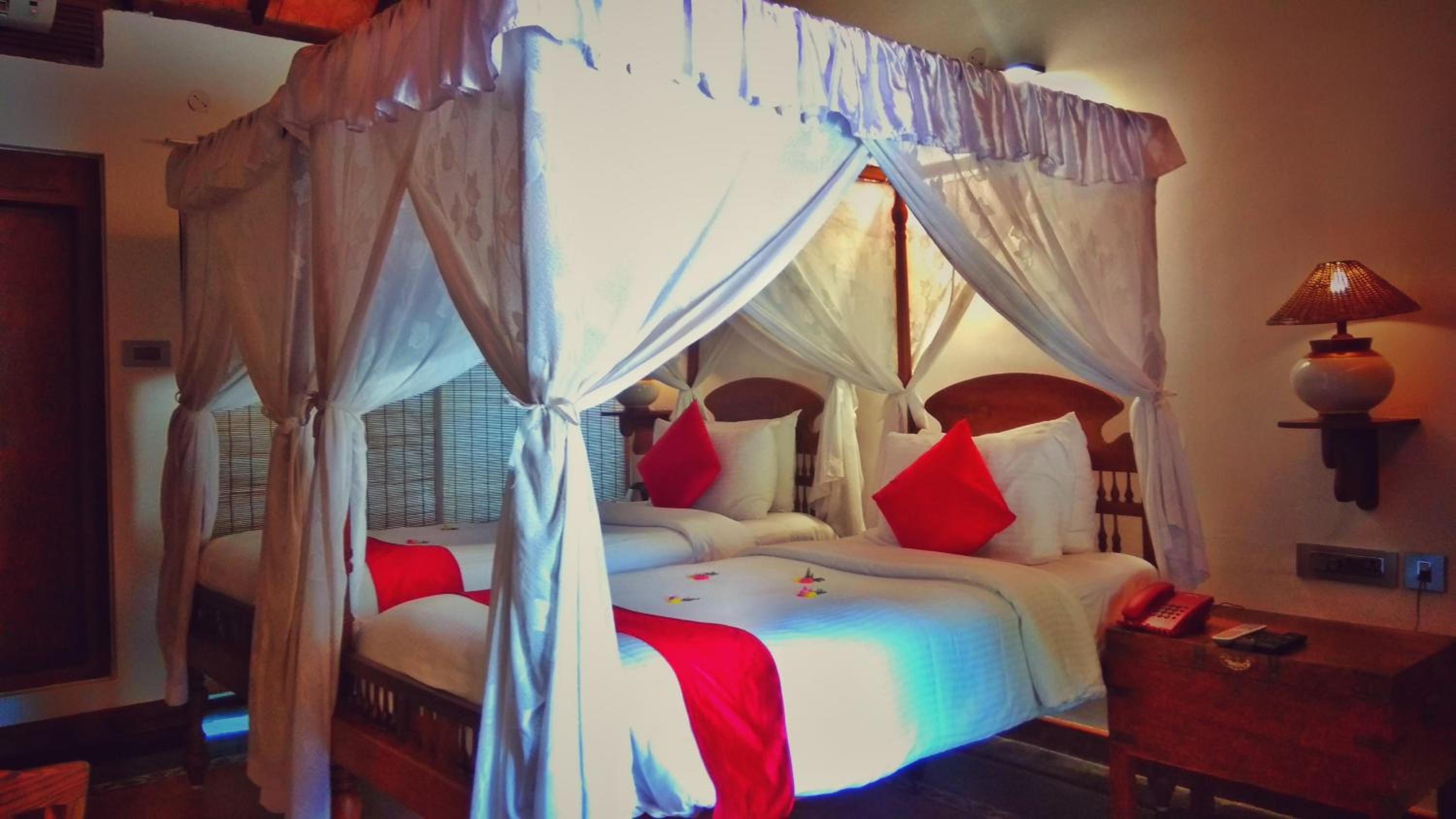 Heritage Garden Villa with Complementary Hi-Tea Experience, Village Walk and Shikara Cruise (45 minutes)