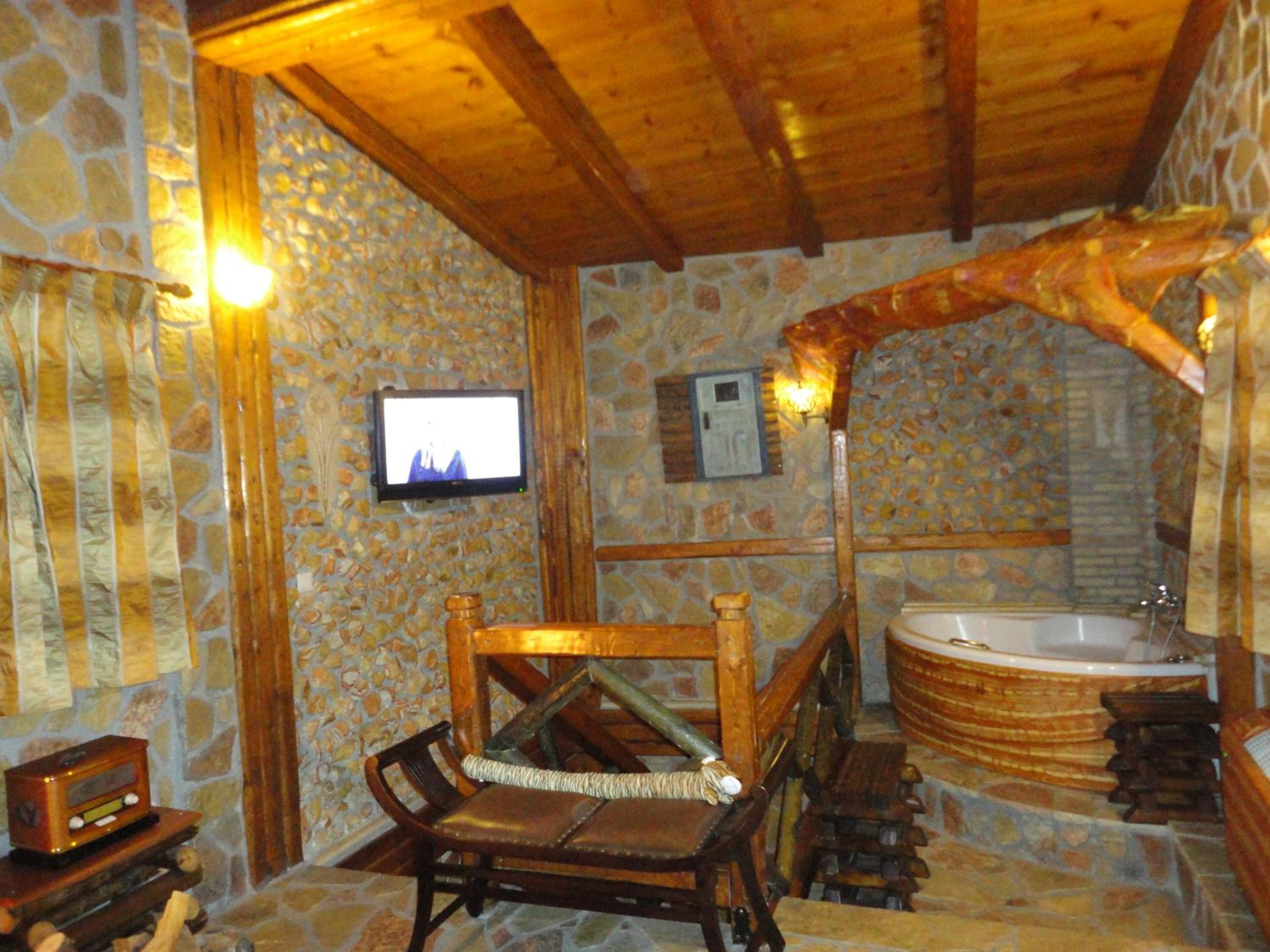 Maisonette with Fireplace