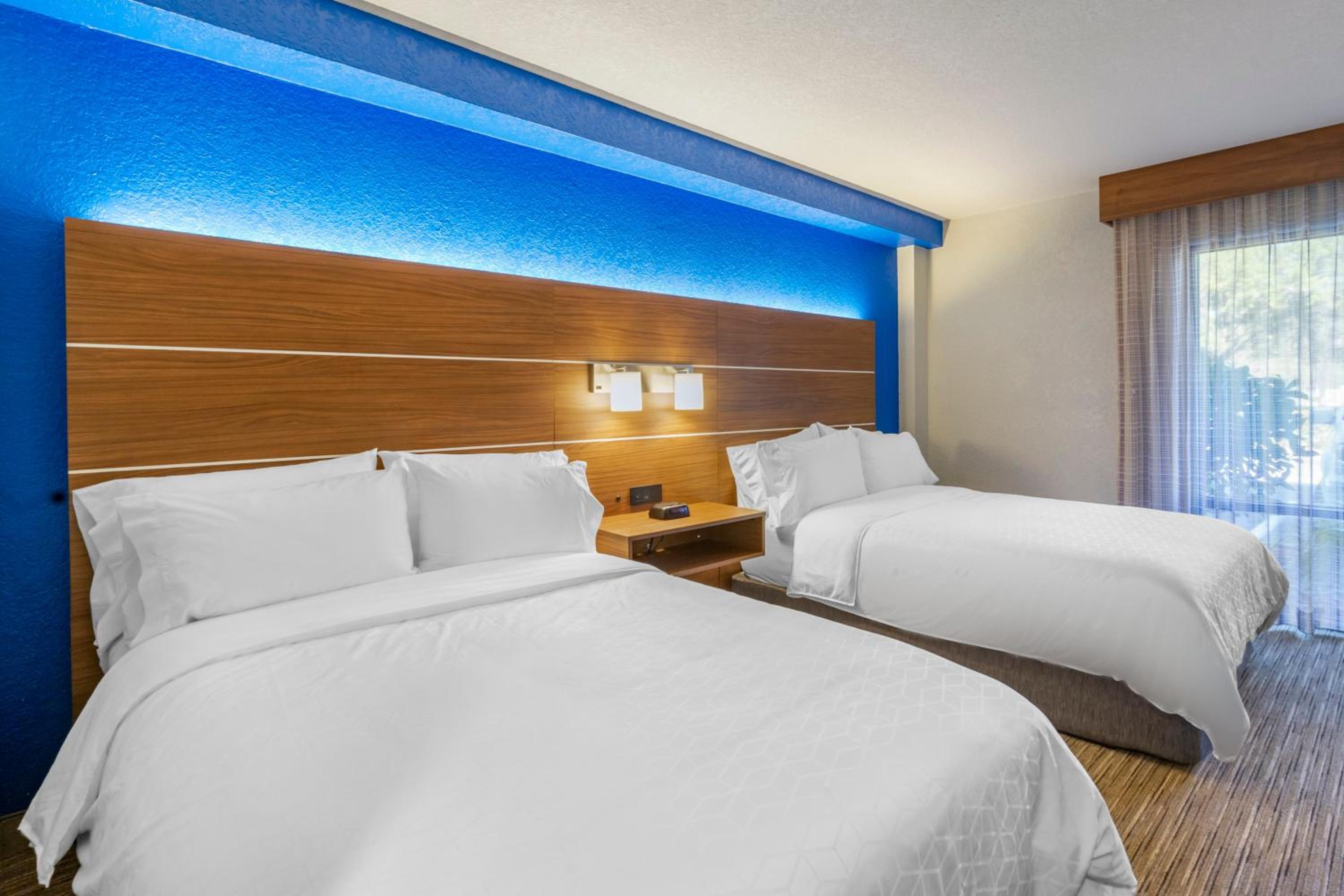 Standard Room - Photo 9