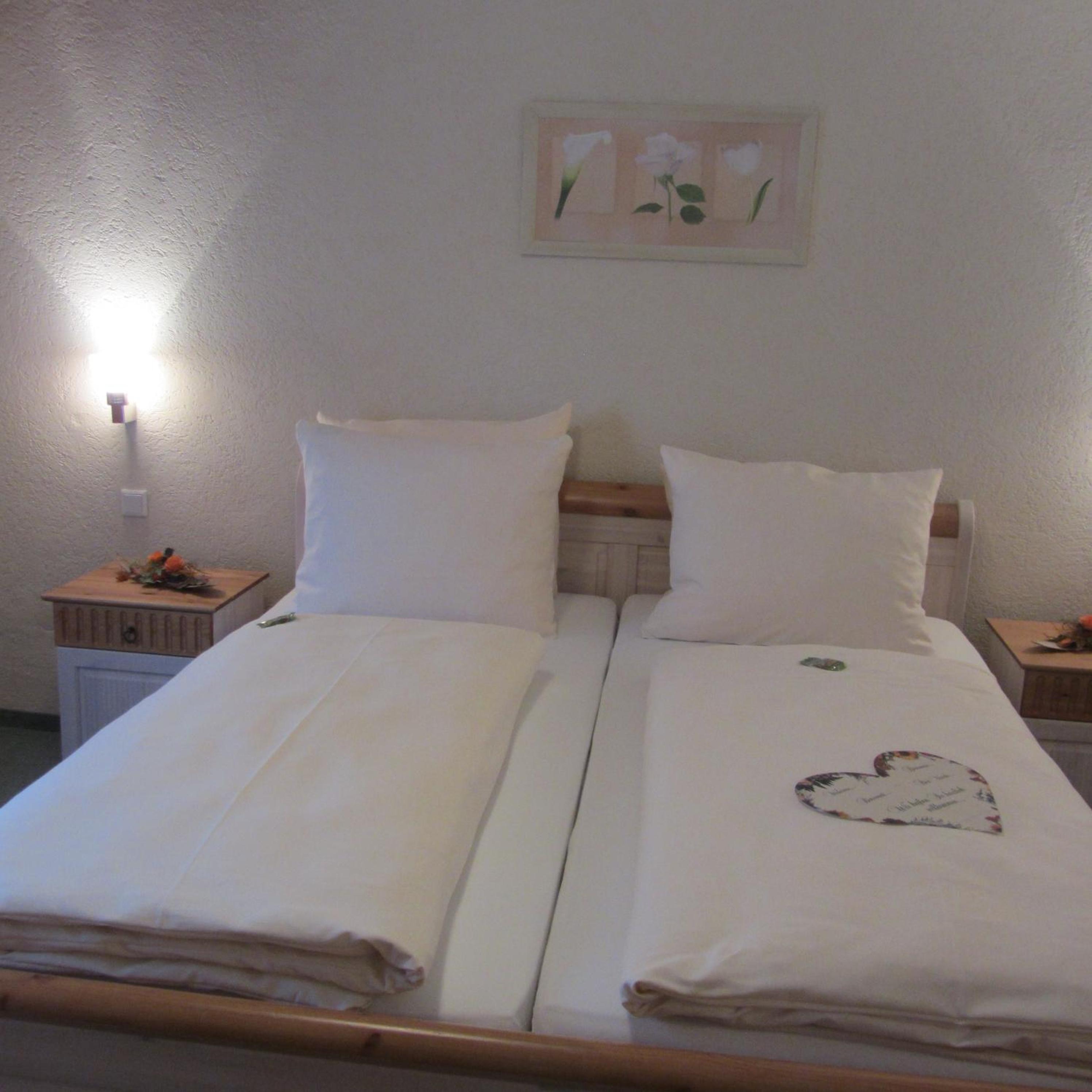 Double or Twin Room - Photo 7