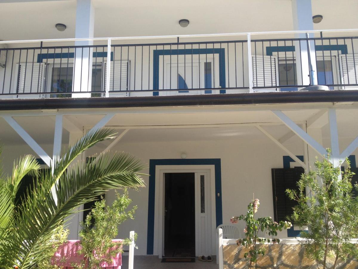 Apartment with Terrace photo 1