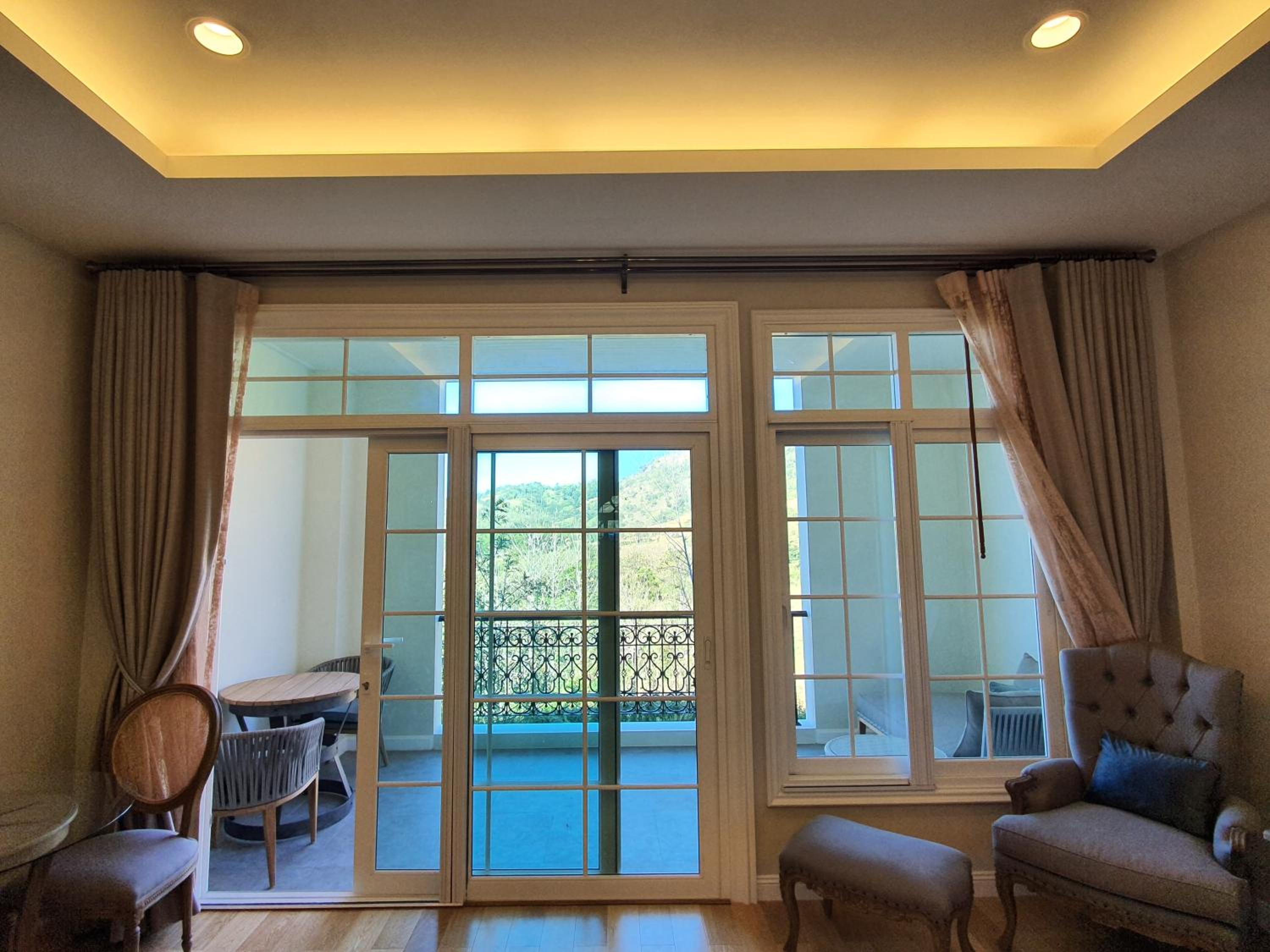 Deluxe Suite - Photo 15