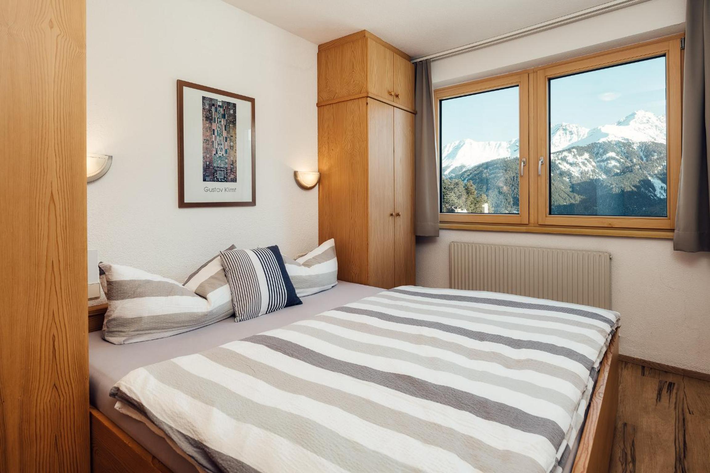 Standard Two-Bedroom Apartment photo 1