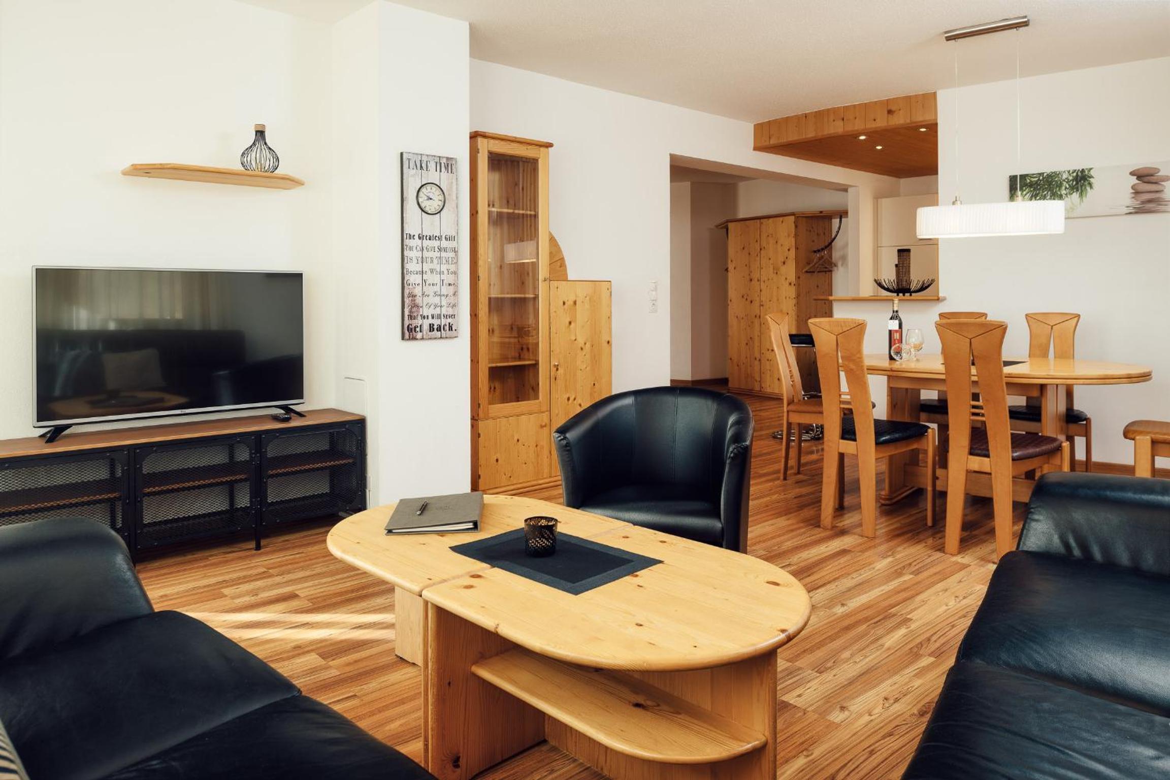 Apartment photo 1