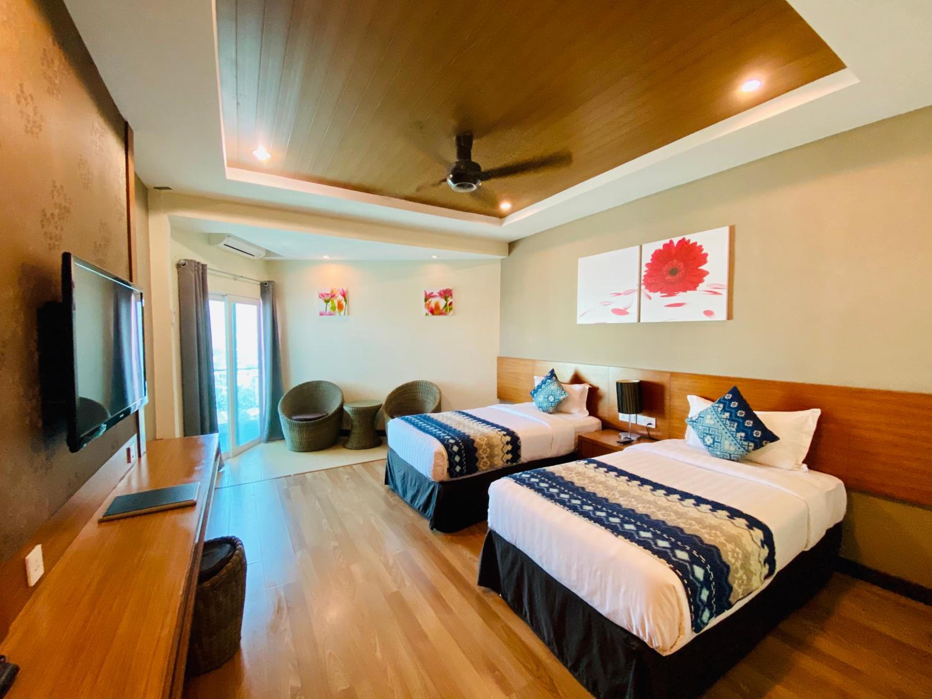 Superior Twin Room - Photo 2