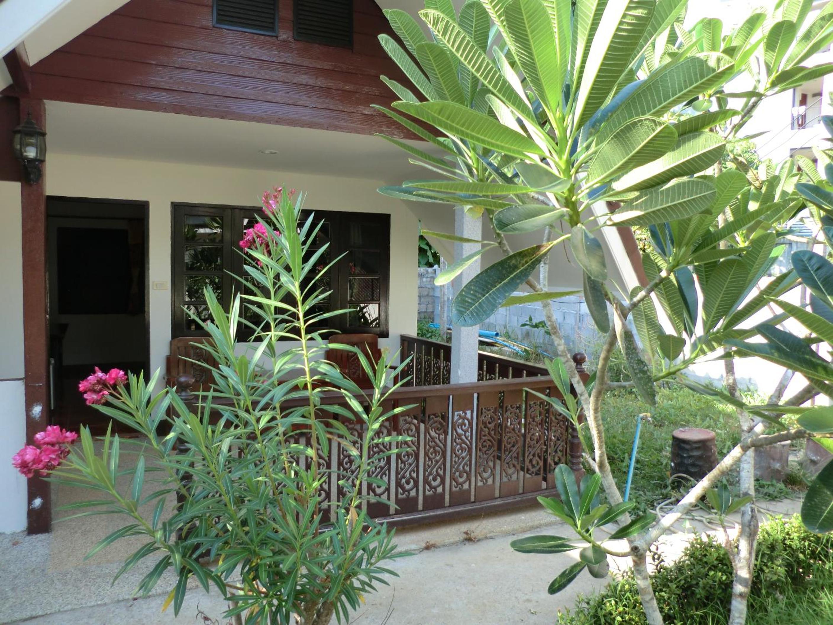Single Room with Garden View - Photo 2