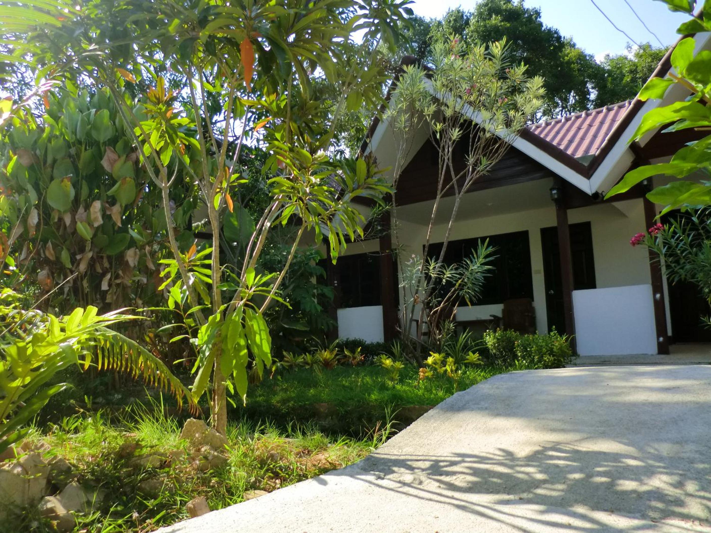 Single Room with Garden View - Photo 3