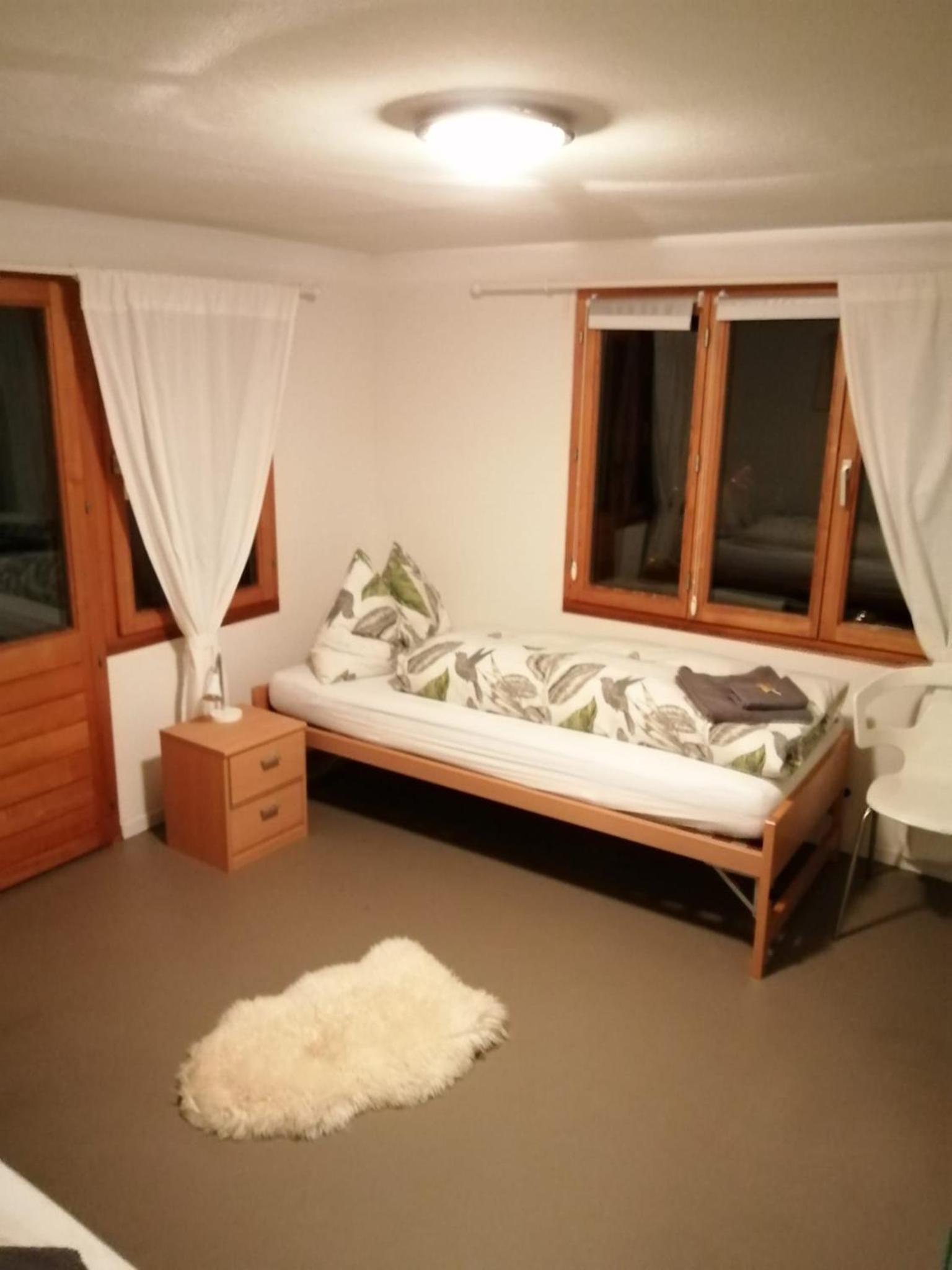 Twin Room - Photo 1