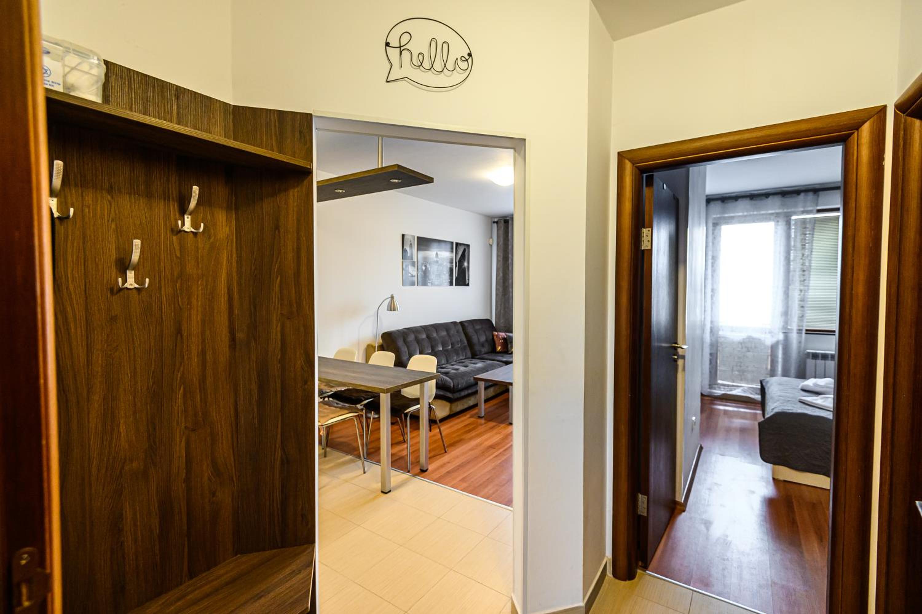 One-Bedroom Apartment - Photo 26