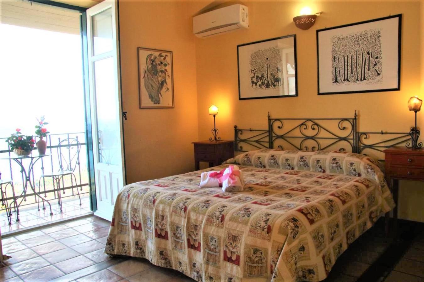 Superior Double or Twin Room with Sea View photo 1