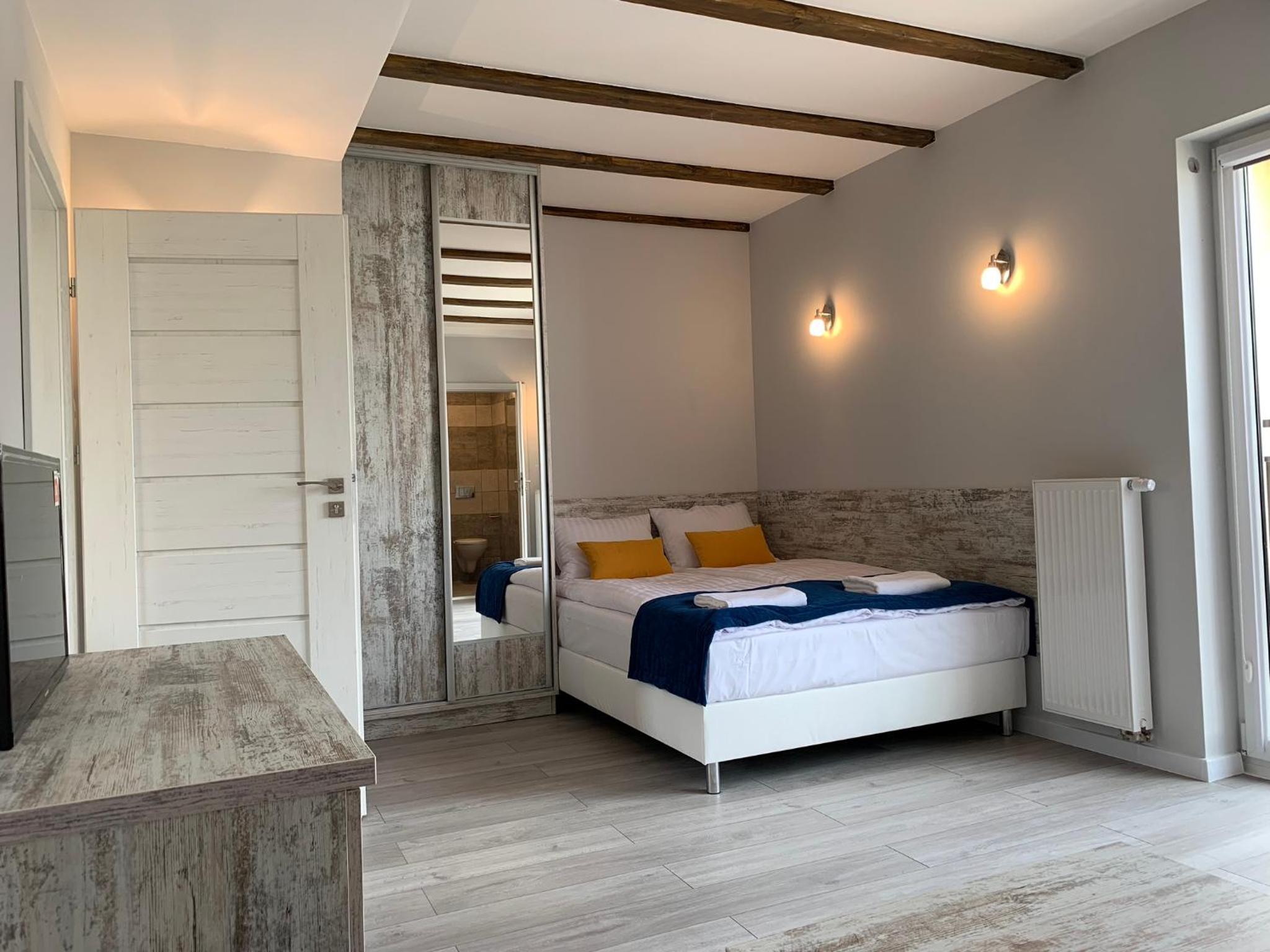 Comfort Triple Room with Shower