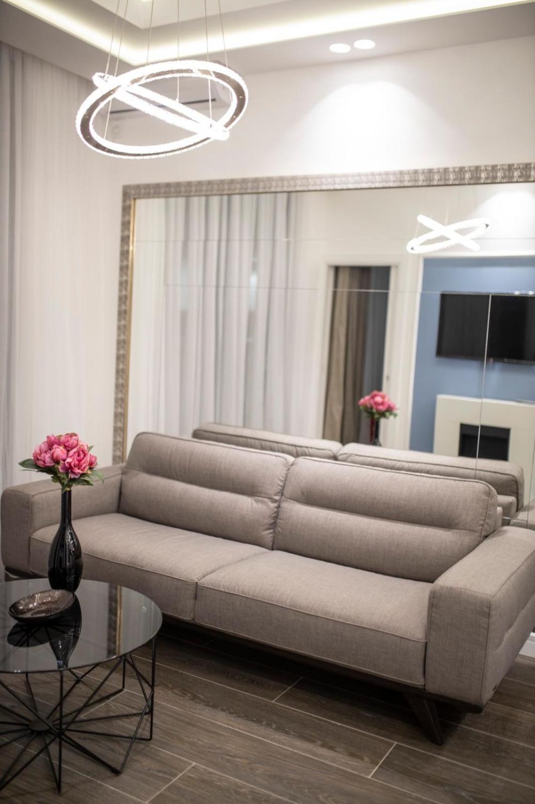 One-Bedroom Apartment - Photo 41