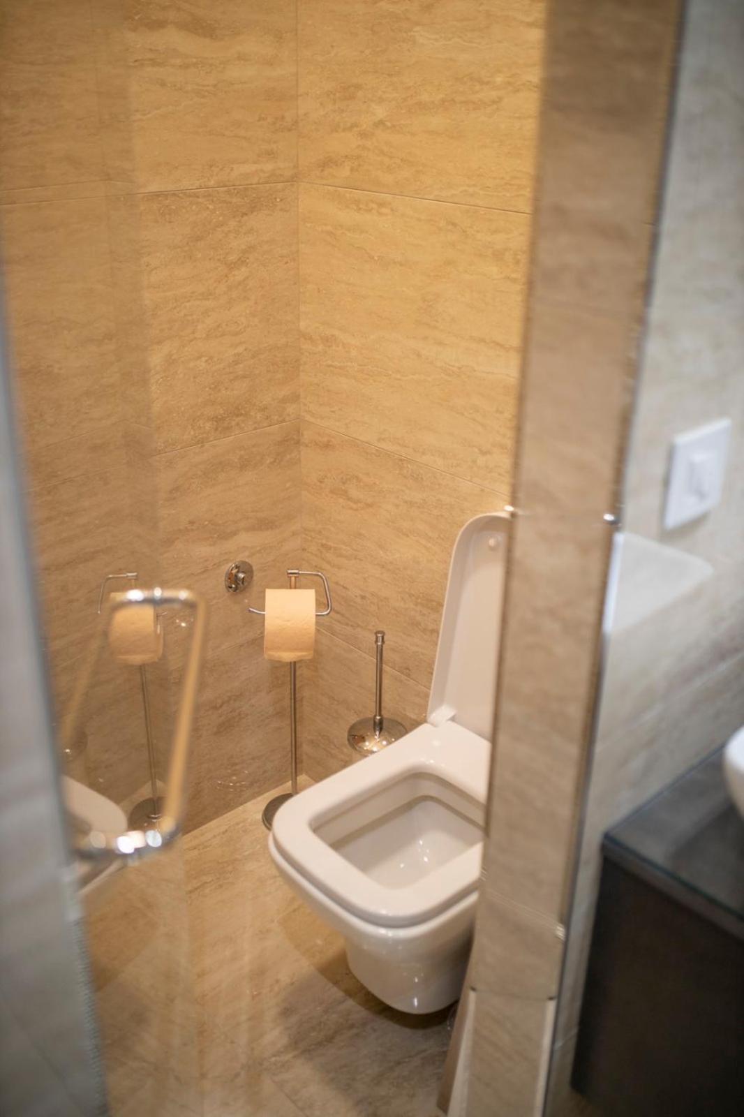 One-Bedroom Apartment - Photo 29