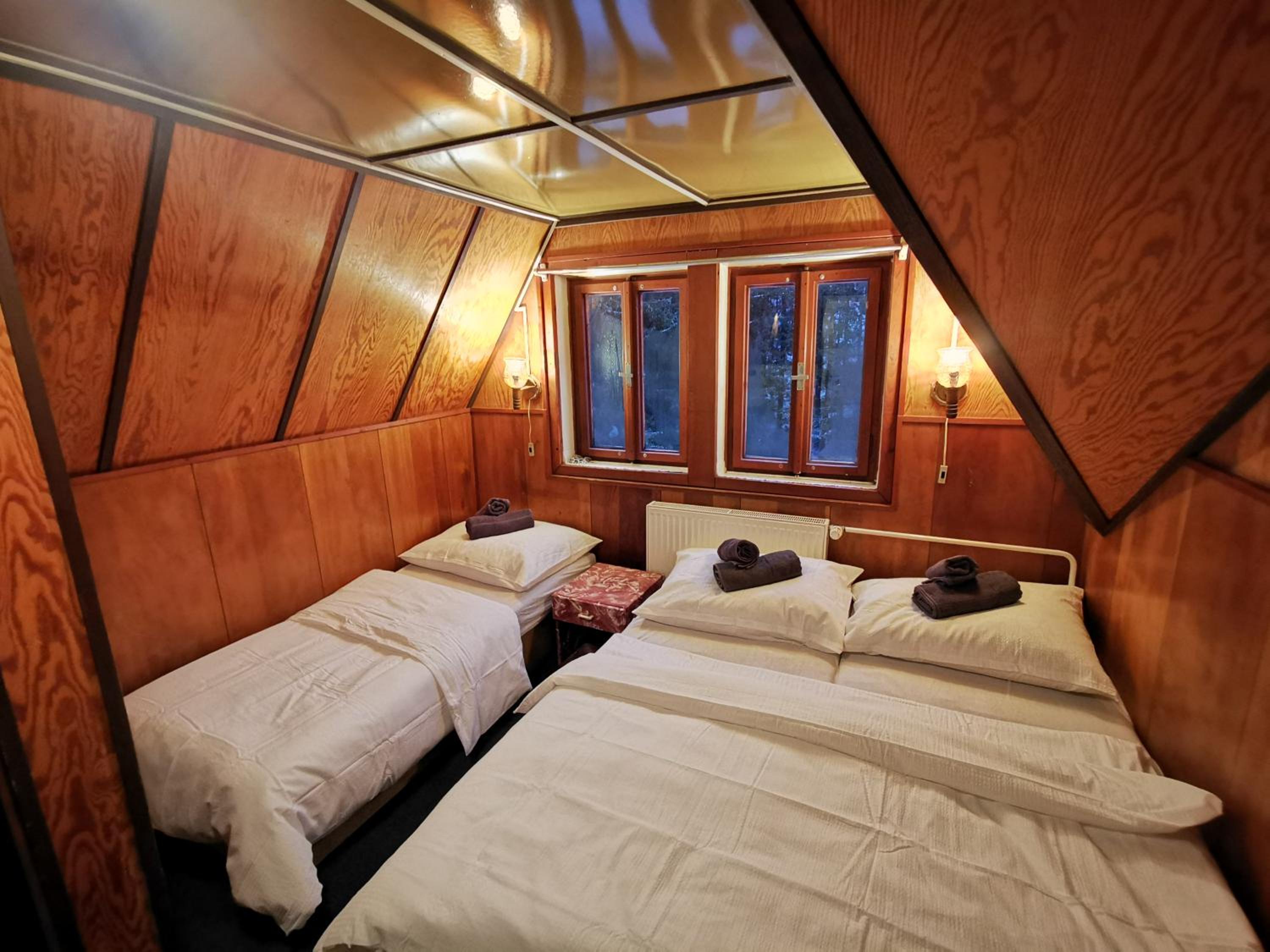 Standard Double or Twin Room photo 2