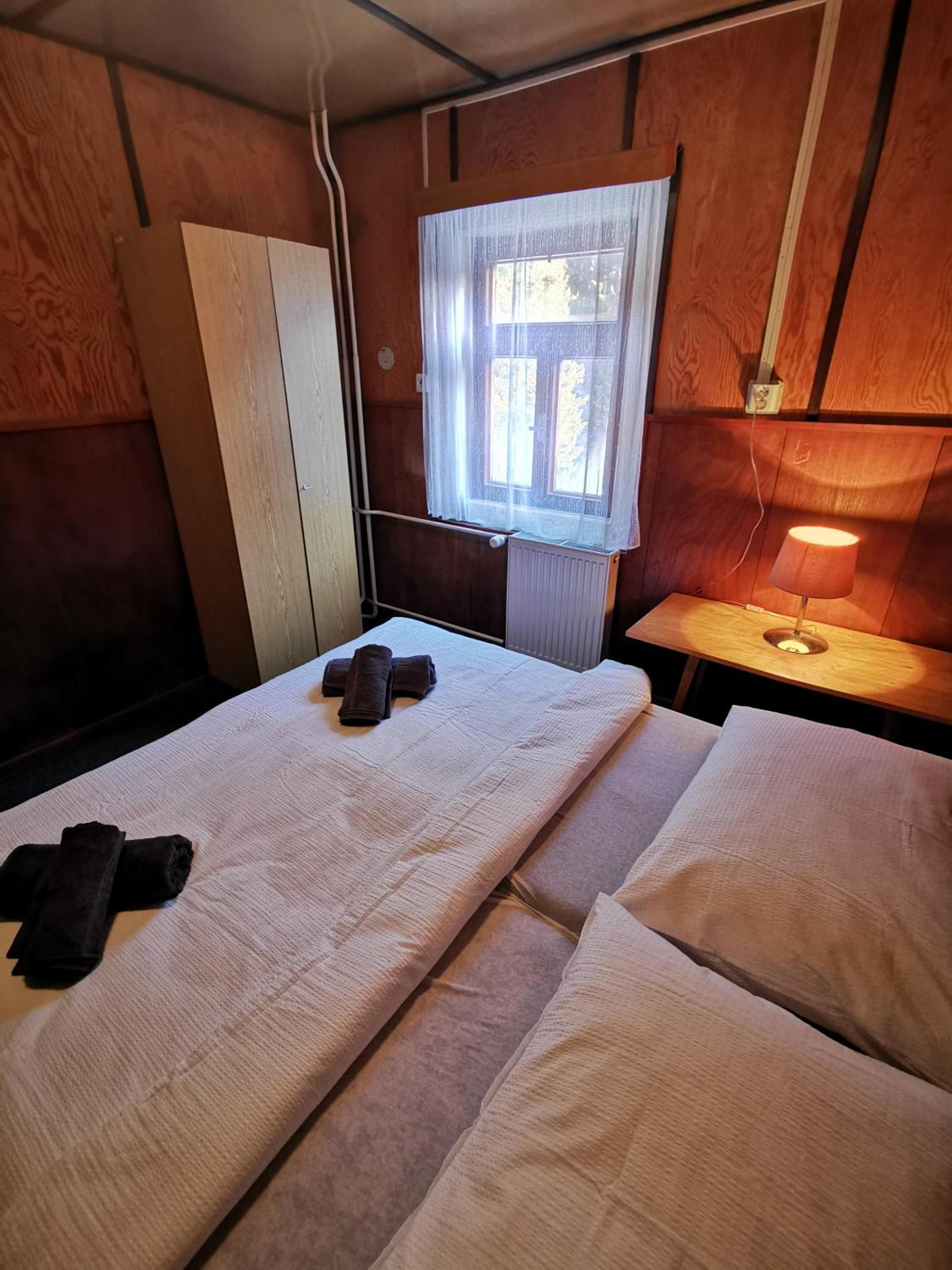 Standard Double or Twin Room photo 1