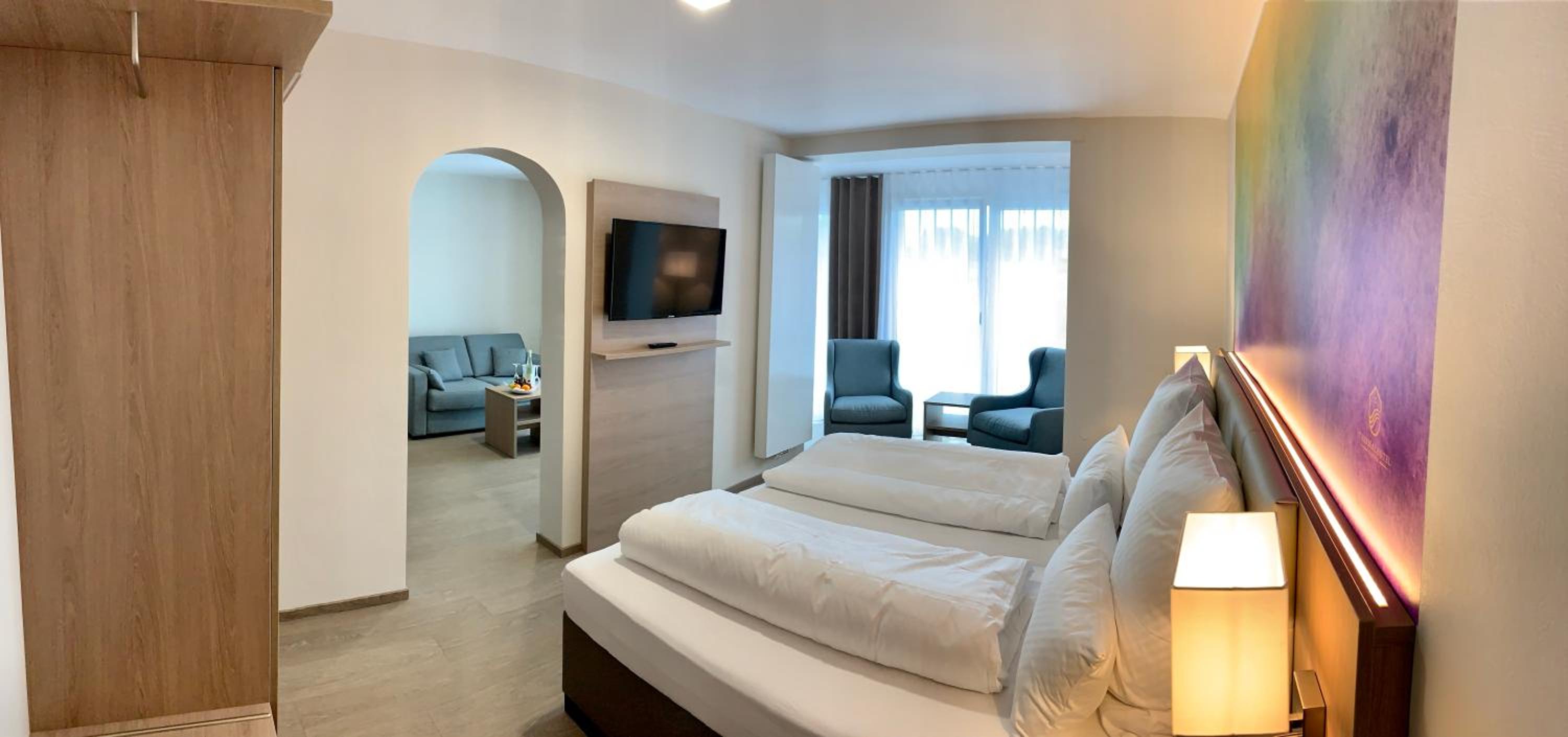 Deluxe Suite