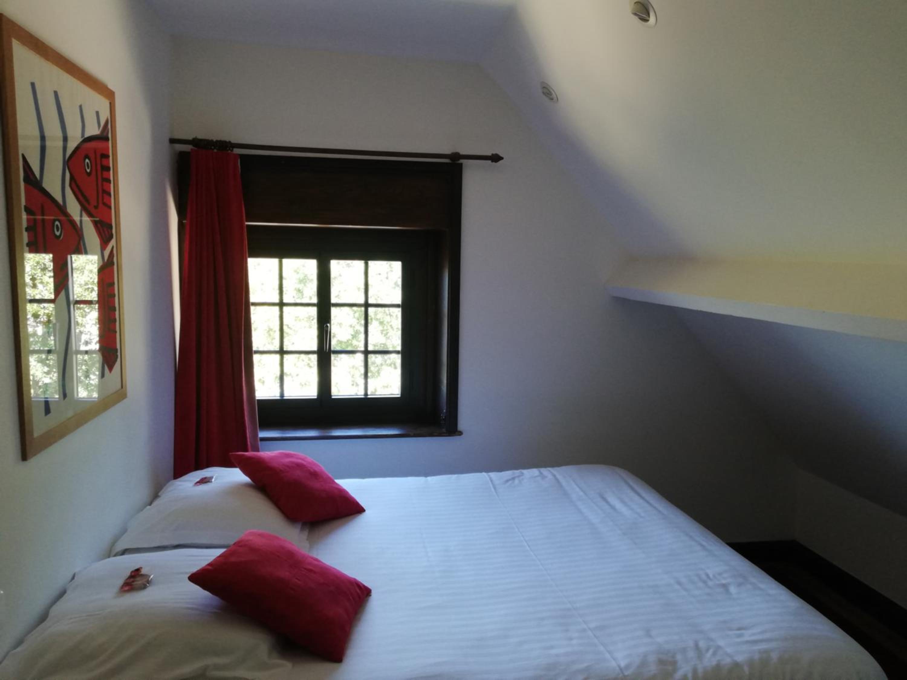 Family Suite (2 Adults + 1 Child) photo 2