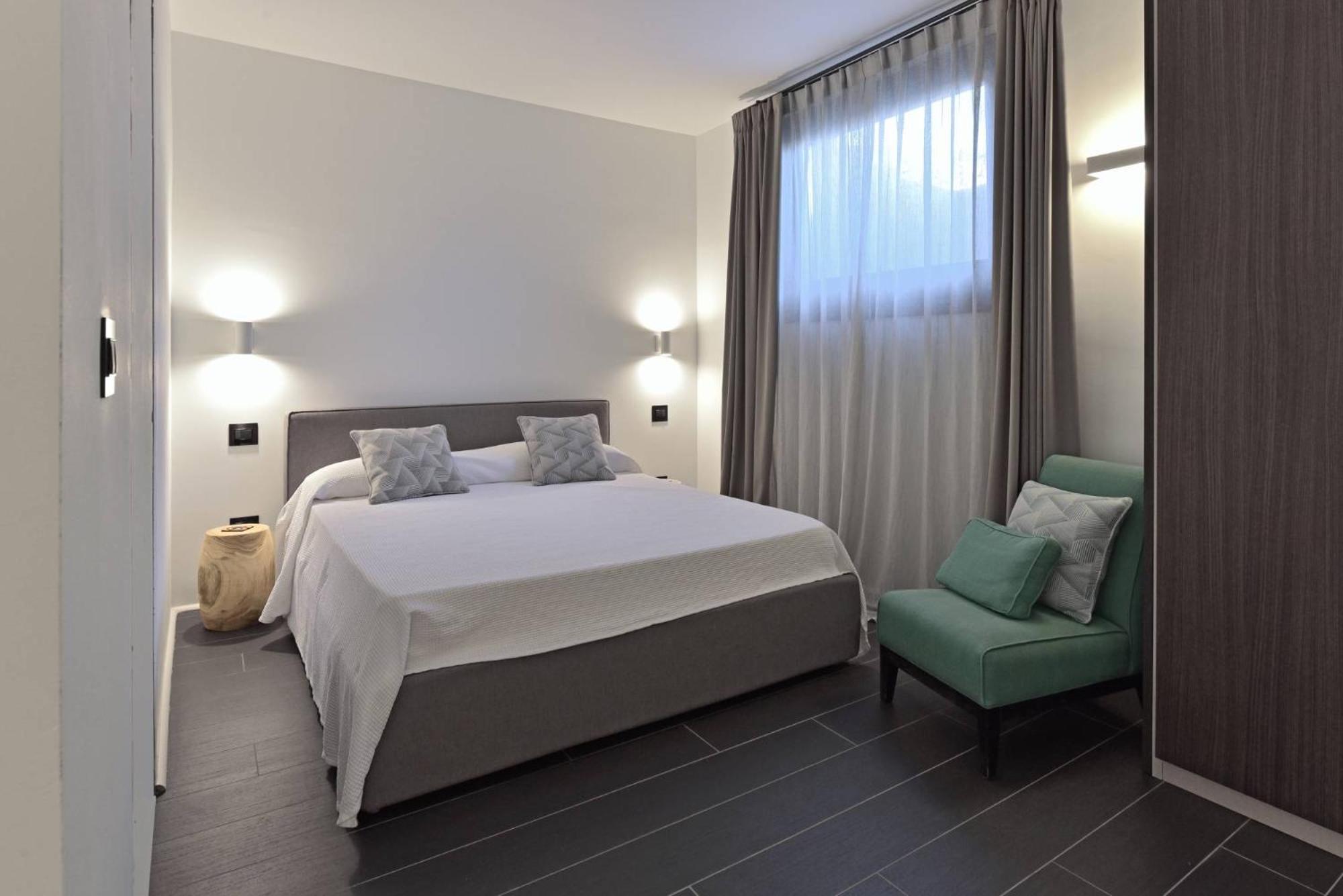 Standard Double Room photo 2