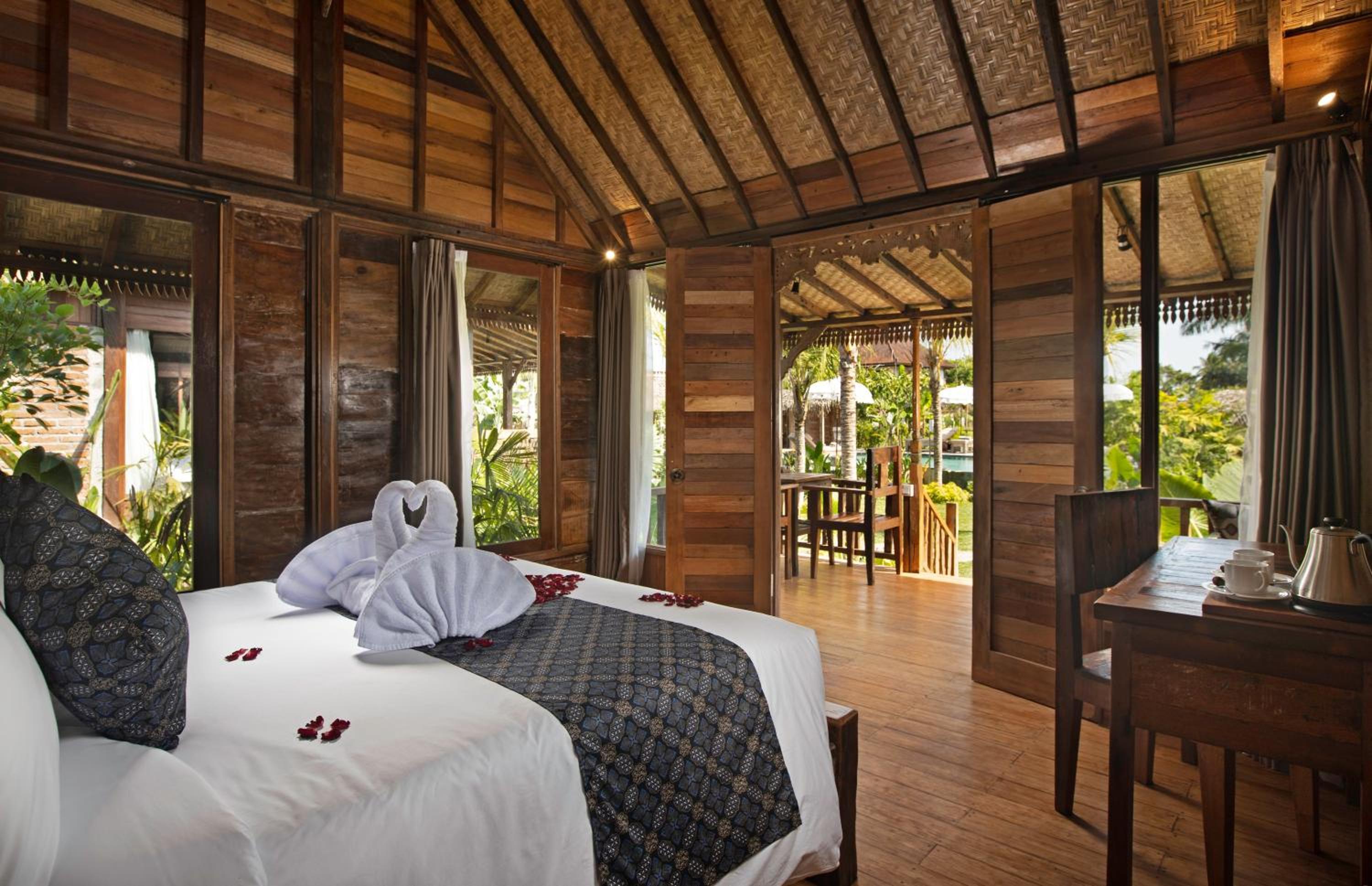 Deluxe Double or Twin Room with Balcony - Photo 3
