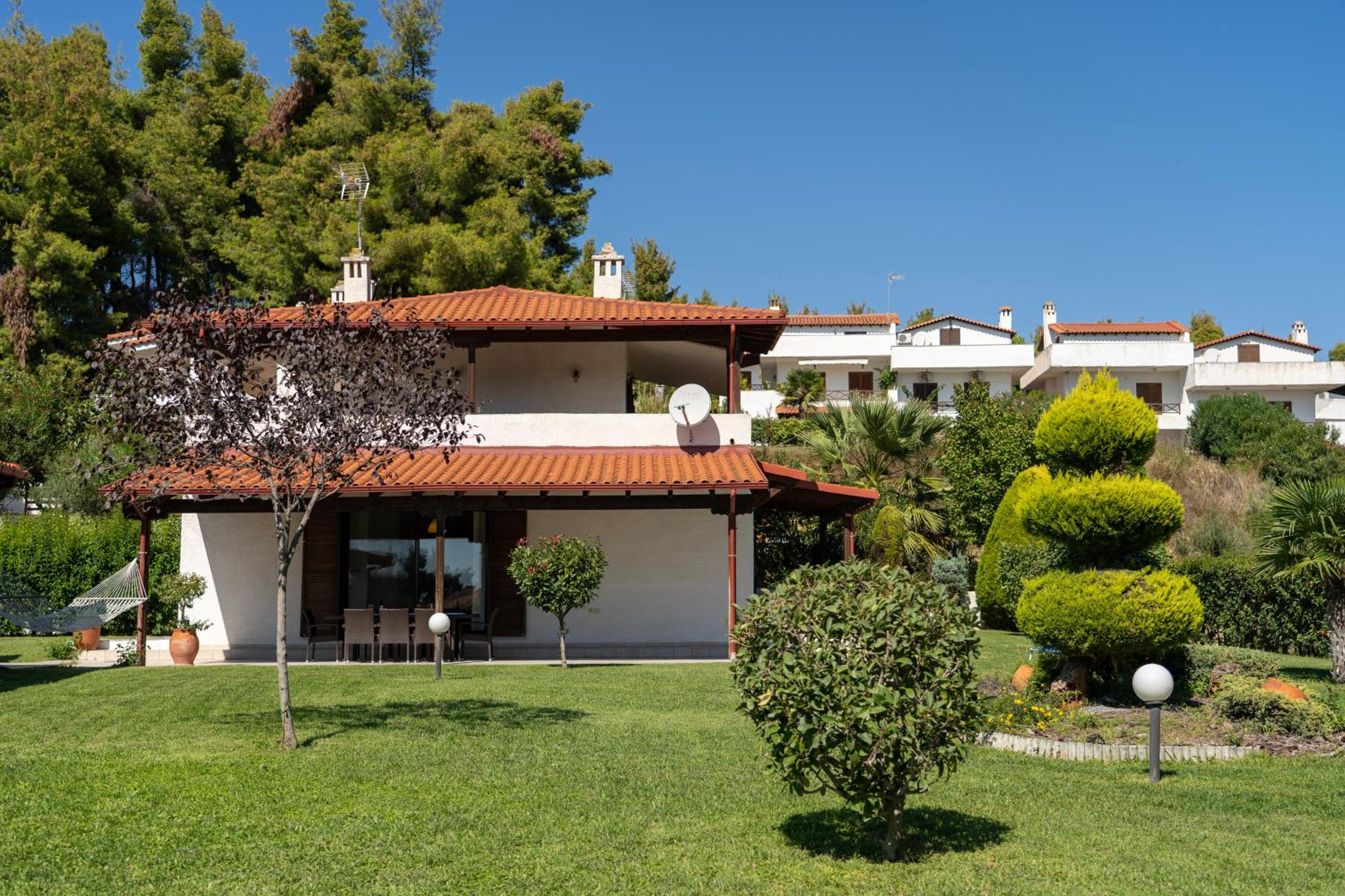 Villa photo 3