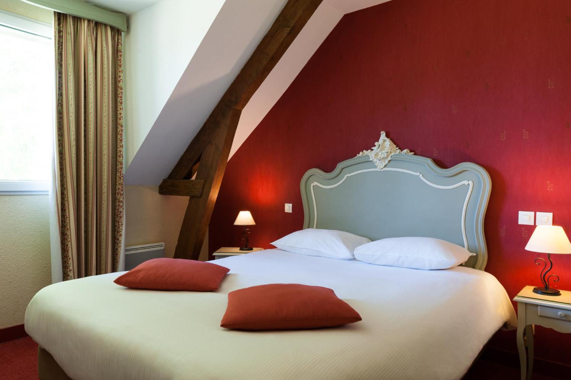 Standard Double Room - Photo 4