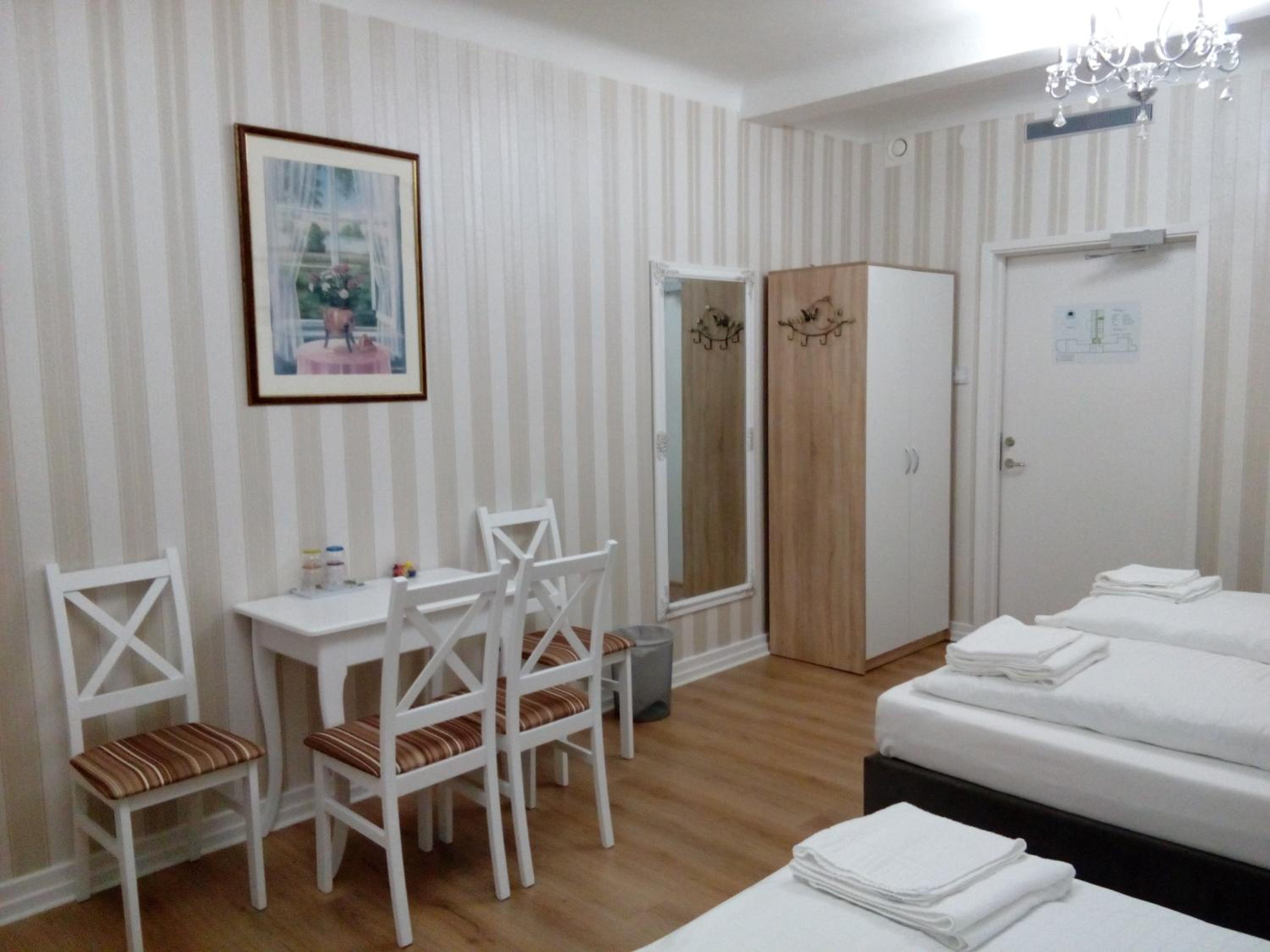 Quadruple Room with Shared Bathroom