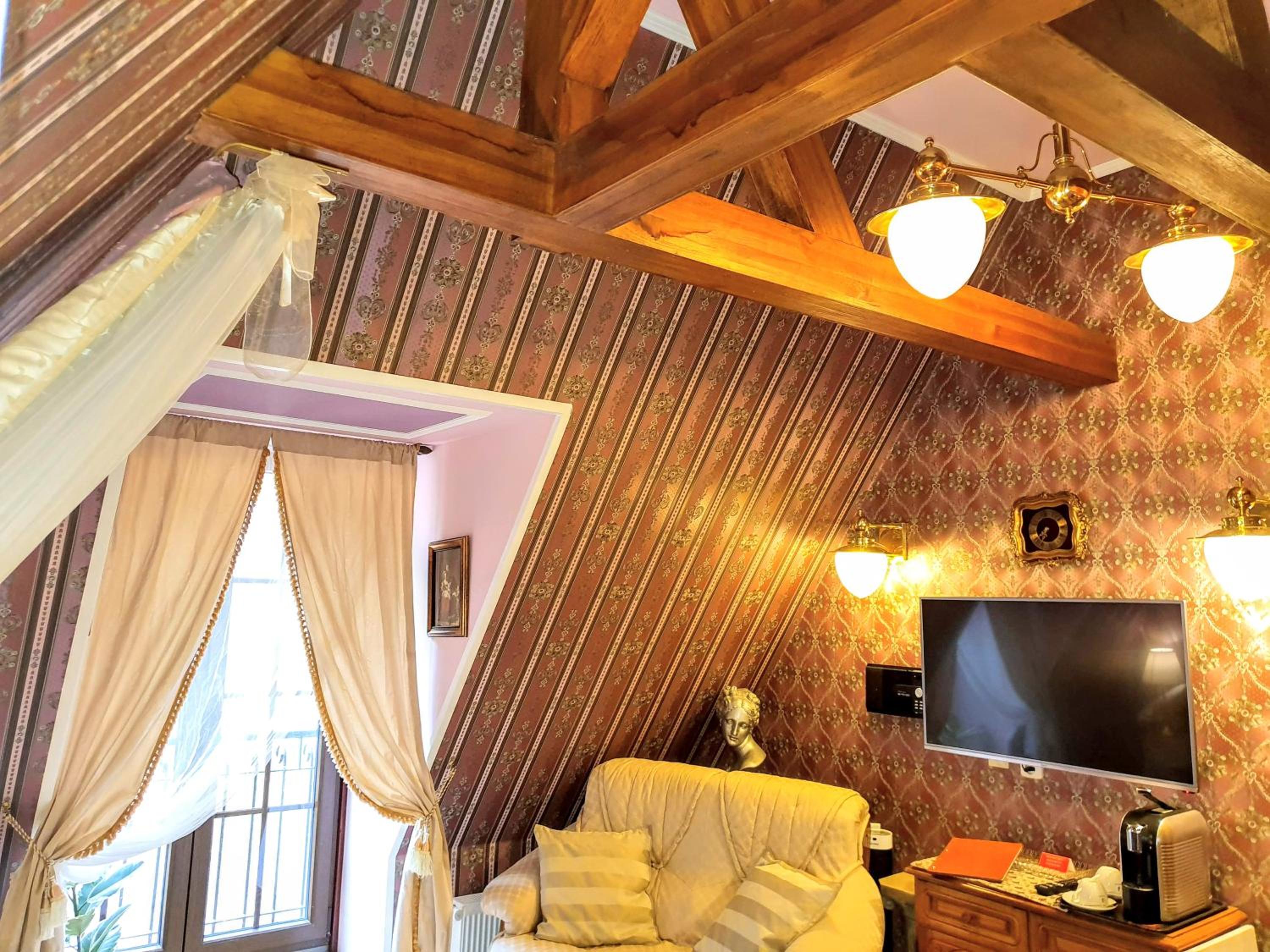 Deluxe Double Room with Bath