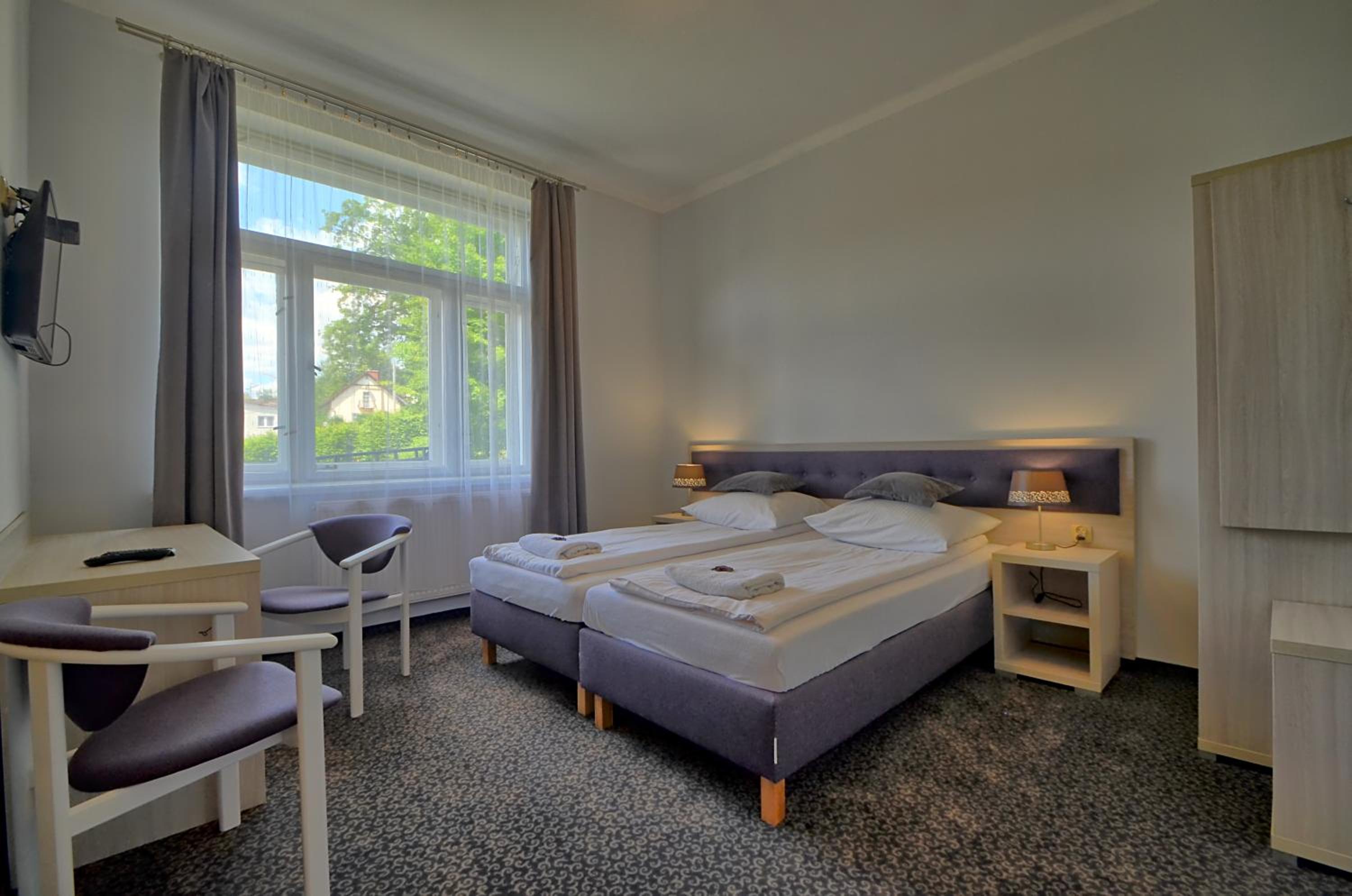 Double or Twin Room photo 1