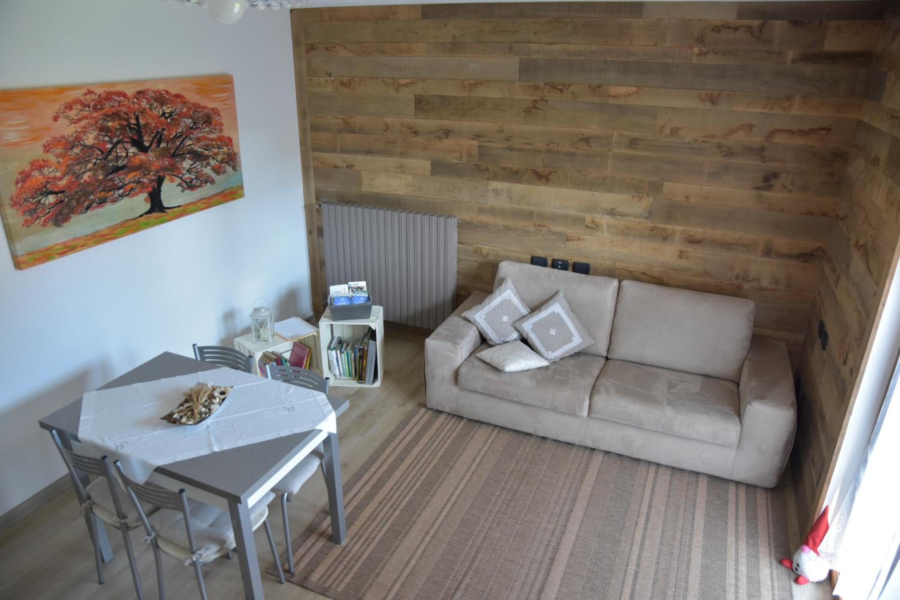 Apartment photo 1