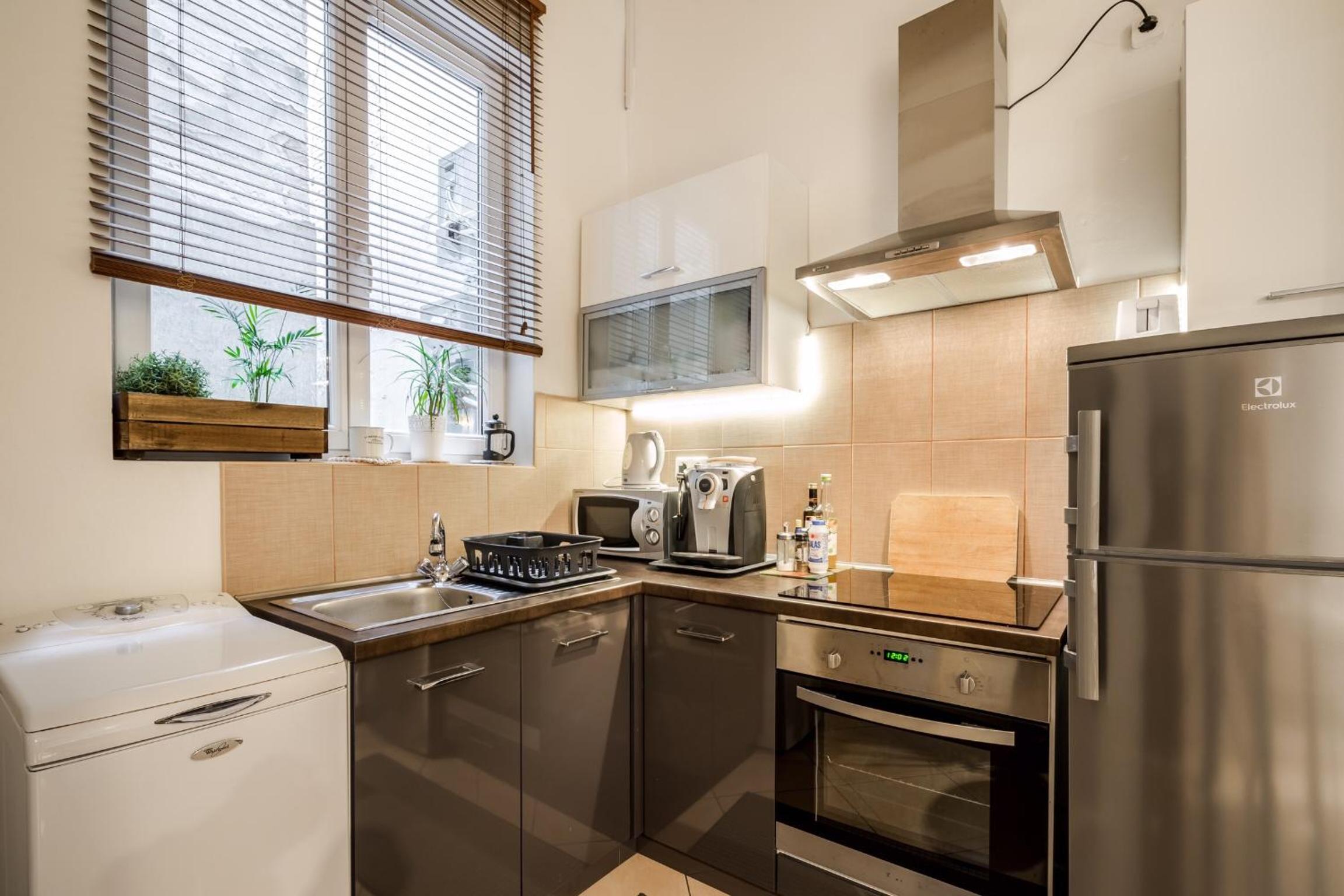 Two-Bedroom Apartment - Photo 14