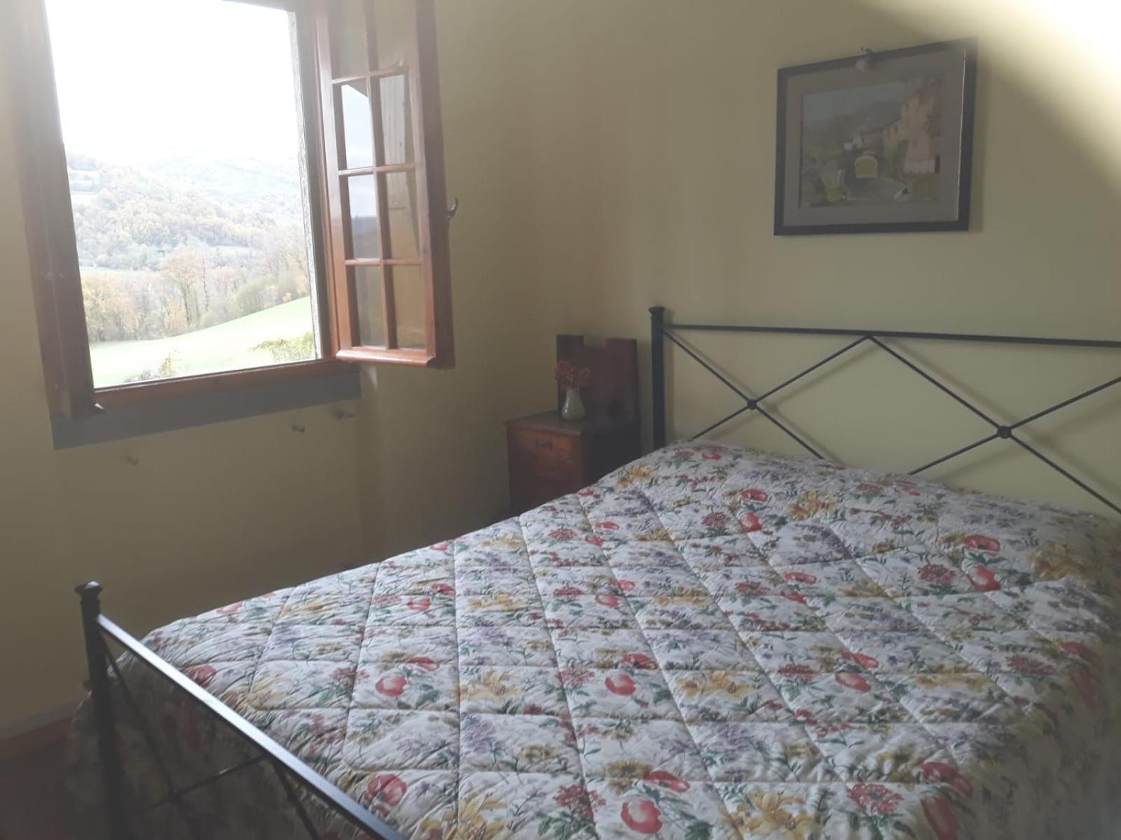 Apartment with Mountain View photo 3