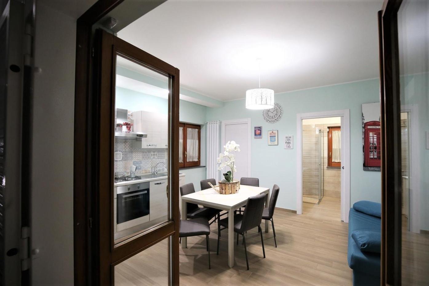Two-Bedroom House photo 2