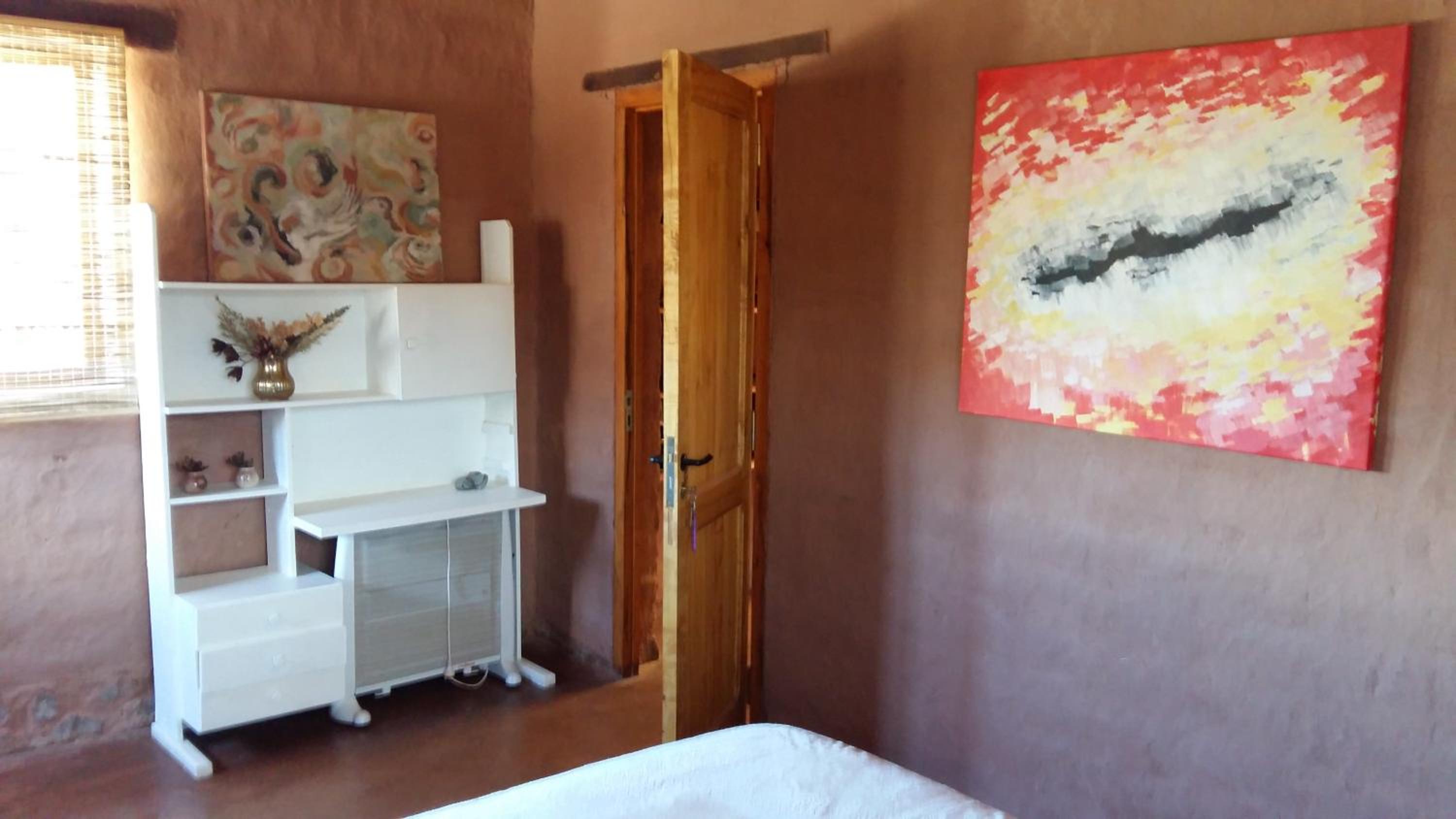 Double Room with Shared Bathroom photo 3