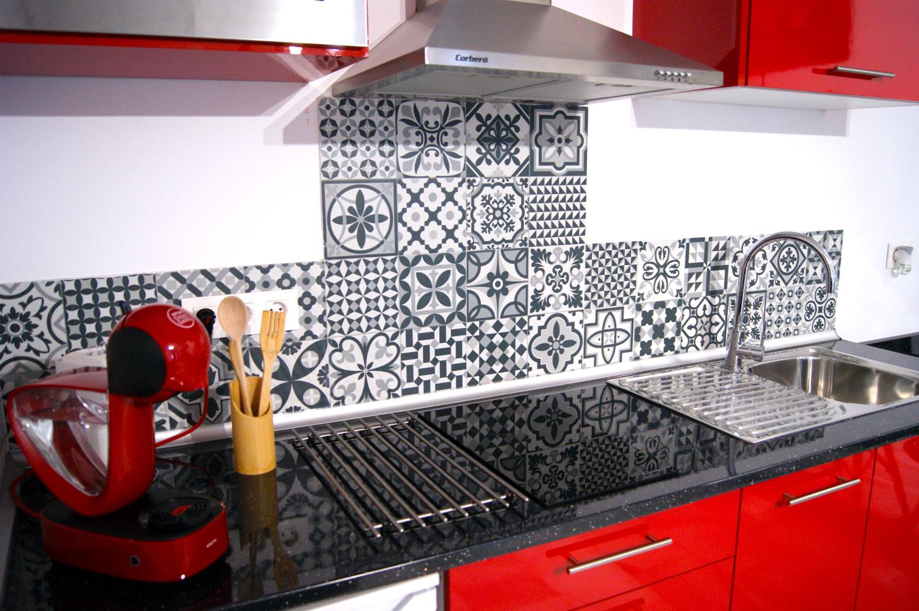One-Bedroom Apartment - Photo 39