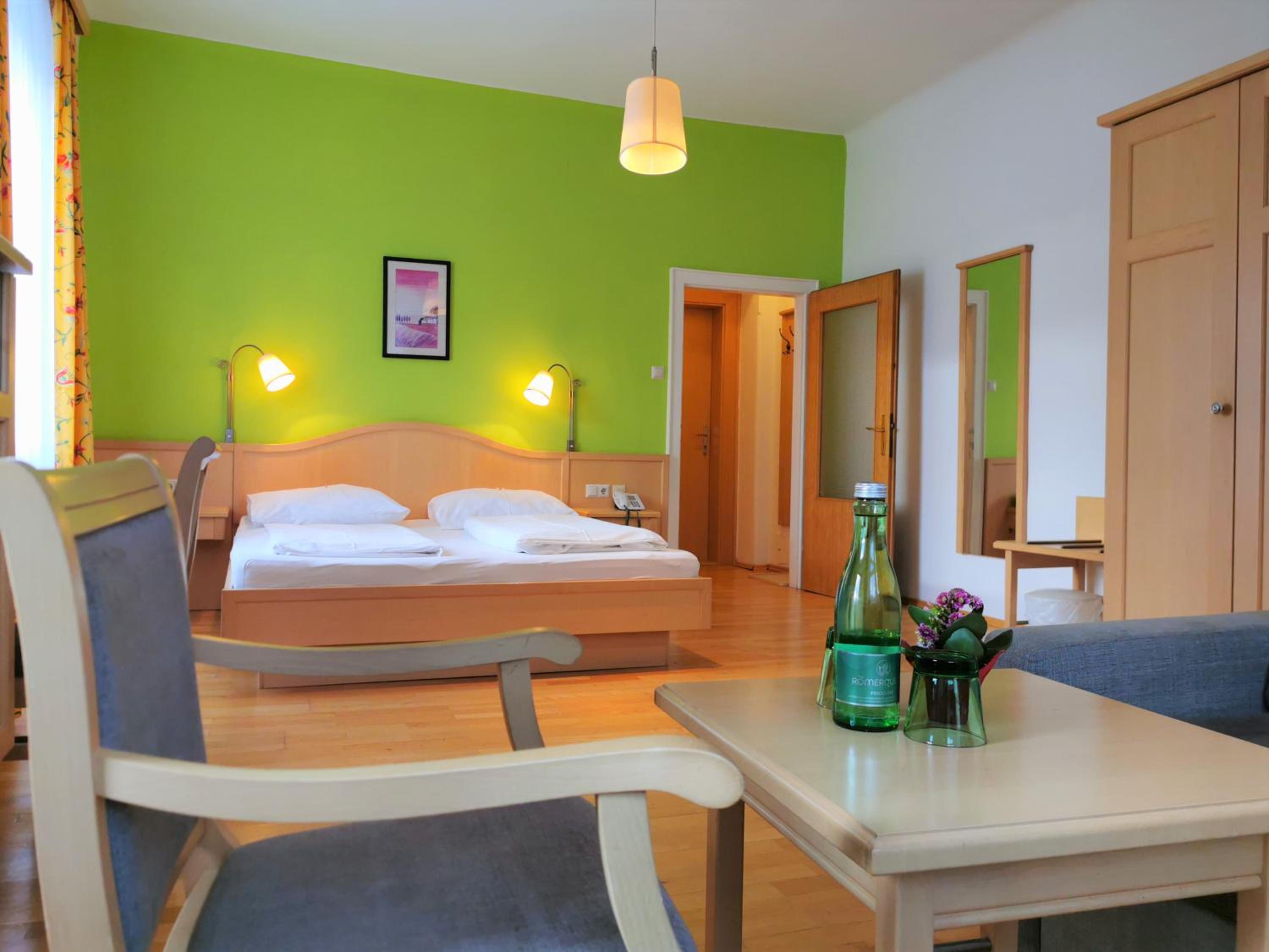 Superior Double Room - Photo 9
