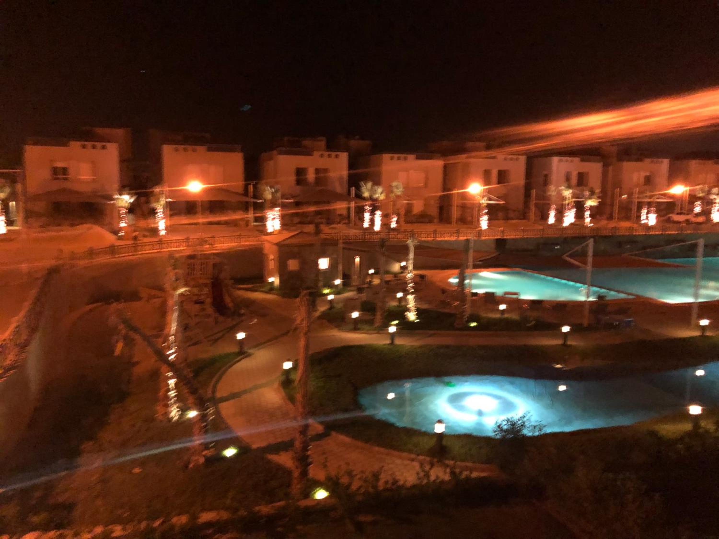 Two-Bedroom Apartment - Photo 2