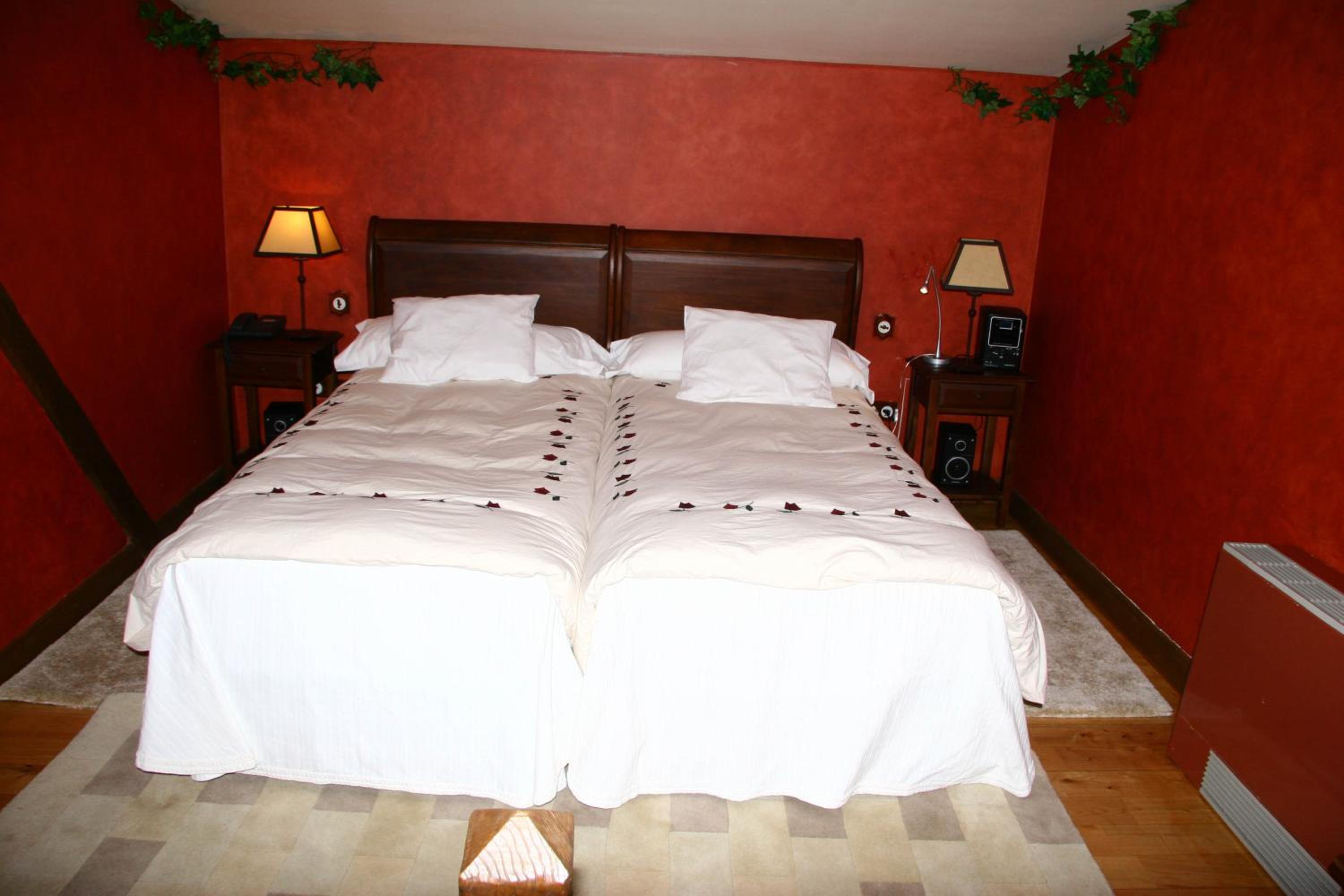 Duplex Suite - Photo 1
