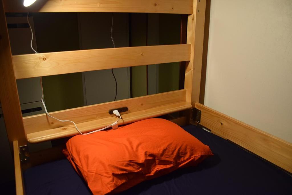 Bunk Bed in Male Dormitory Room  photo 1