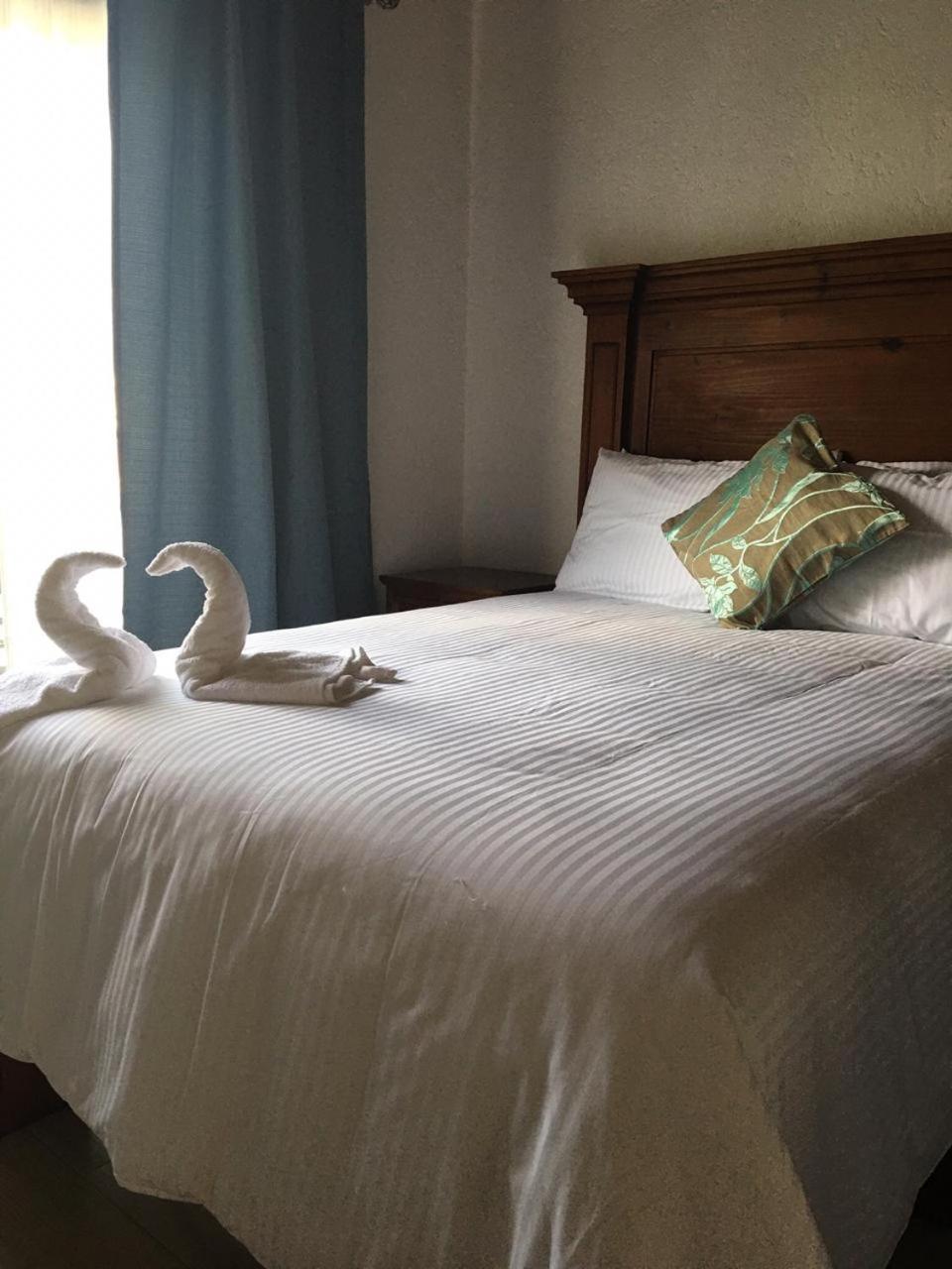Quadruple Room with Balcony - Photo 1