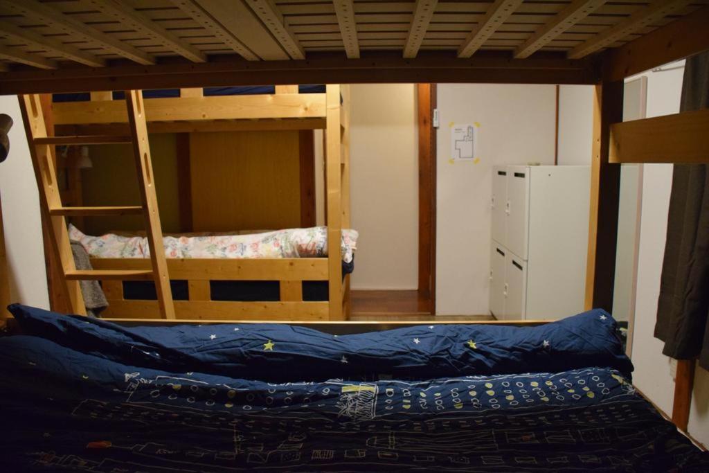 Bed in 4-Bed Female Dormitory Room photo 2