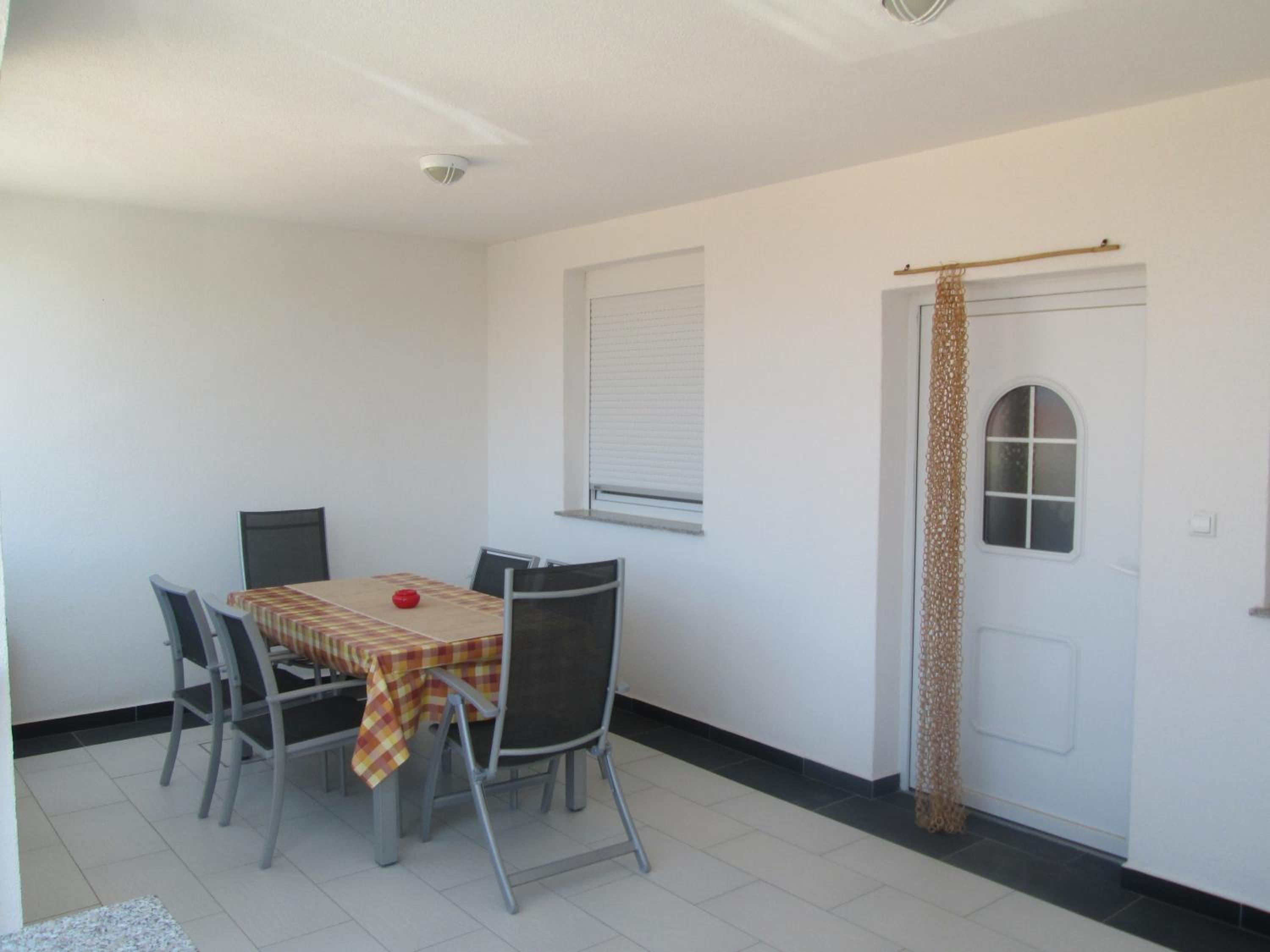 Two-Bedroom Apartment with Terrace and Sea View