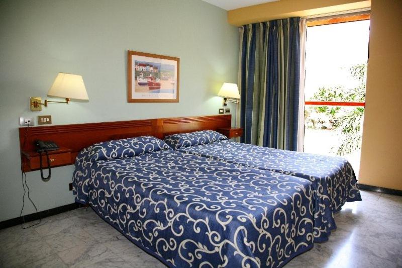 Habitación #28223443