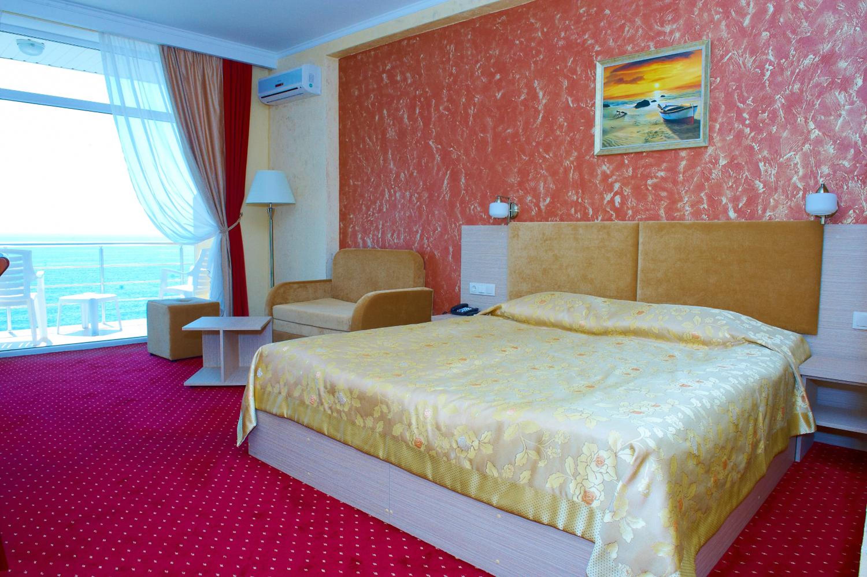 Comfort Double or Twin Room photo 3